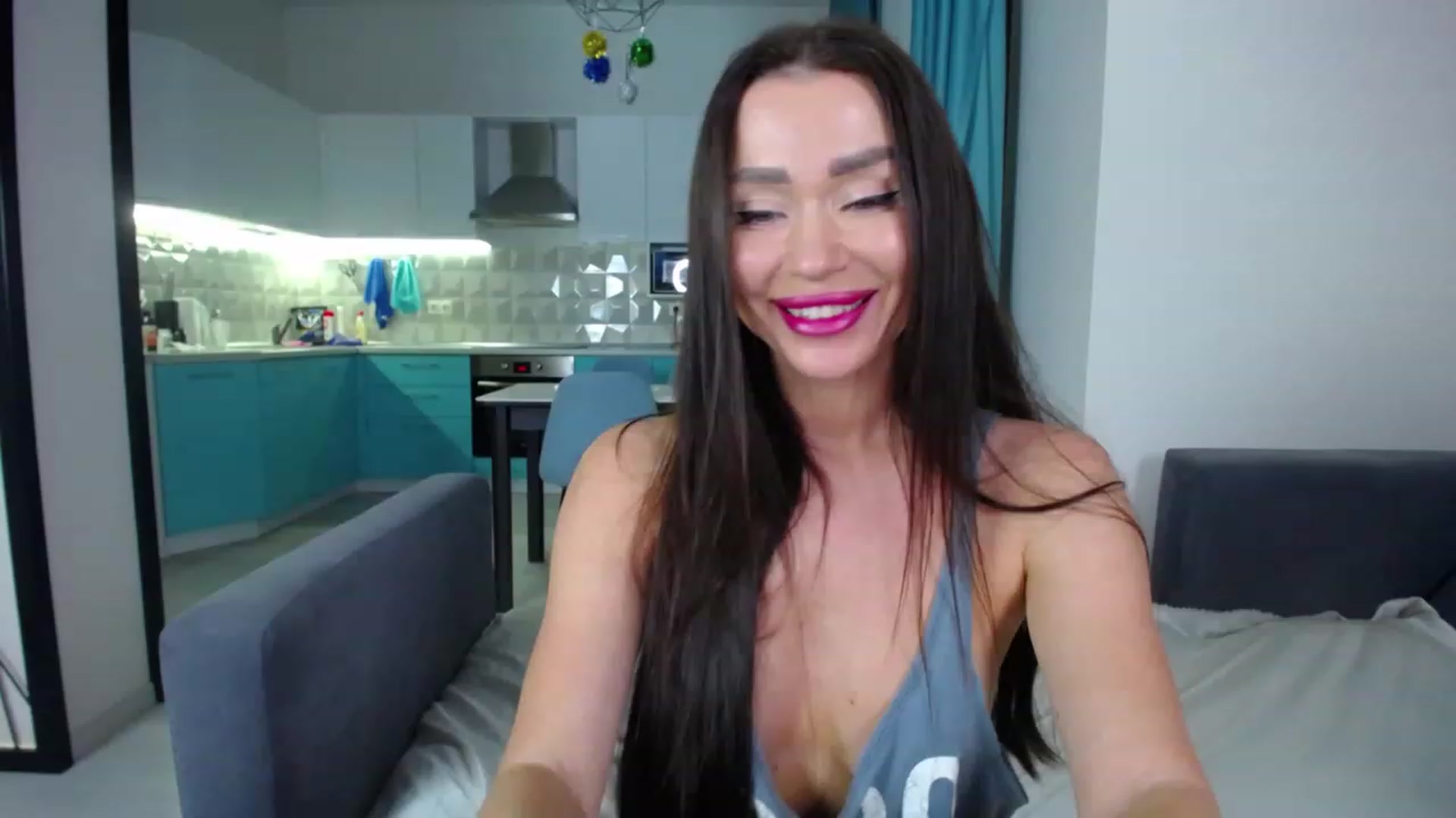 Gallery image thumbnail from Lana_Love's myfreecams stream on, 01/03/2023, 20:49 image 19 of 20