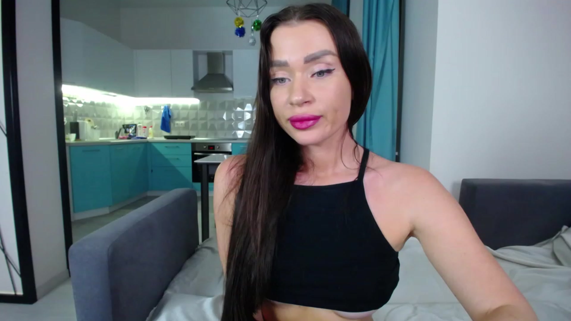 Gallery image thumbnail from Lana_Love's myfreecams stream on, 01/08/2023, 21:01 image 13 of 20
