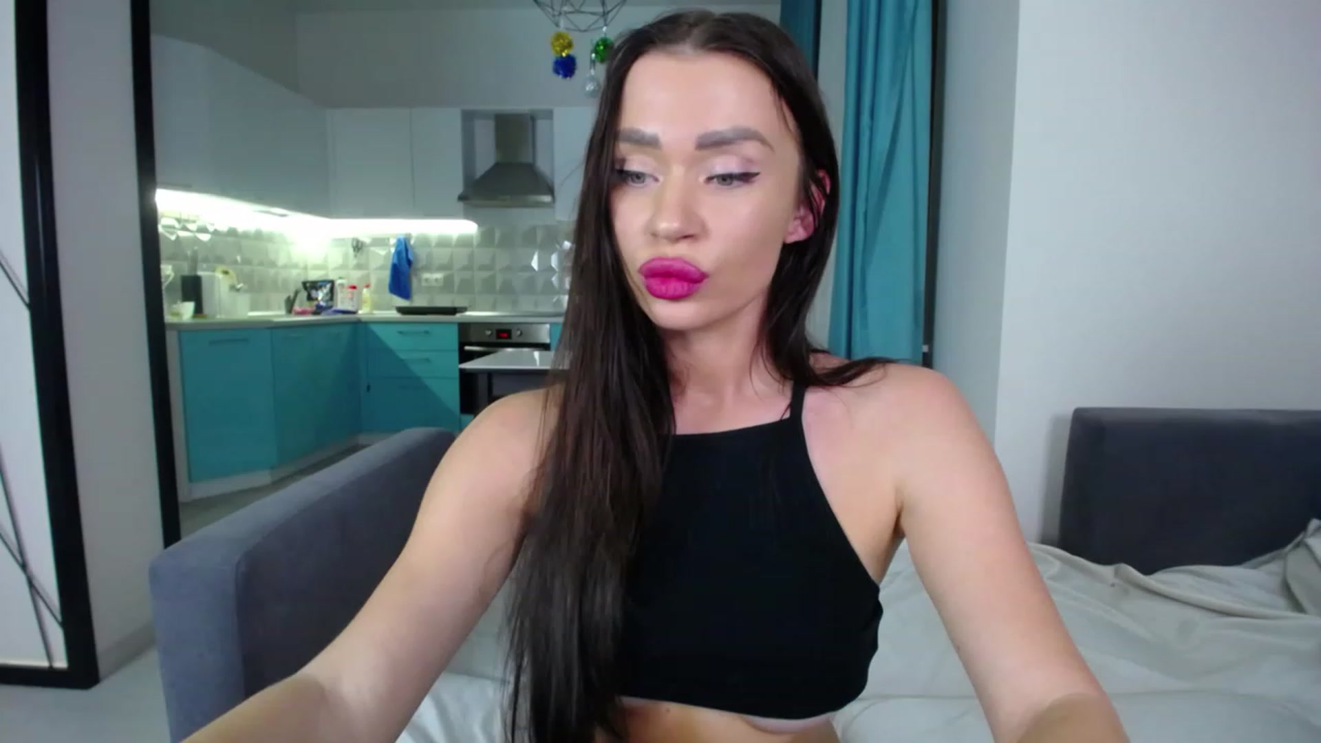 Gallery image thumbnail from Lana_Love's myfreecams stream on, 01/08/2023, 21:01 image 10 of 20