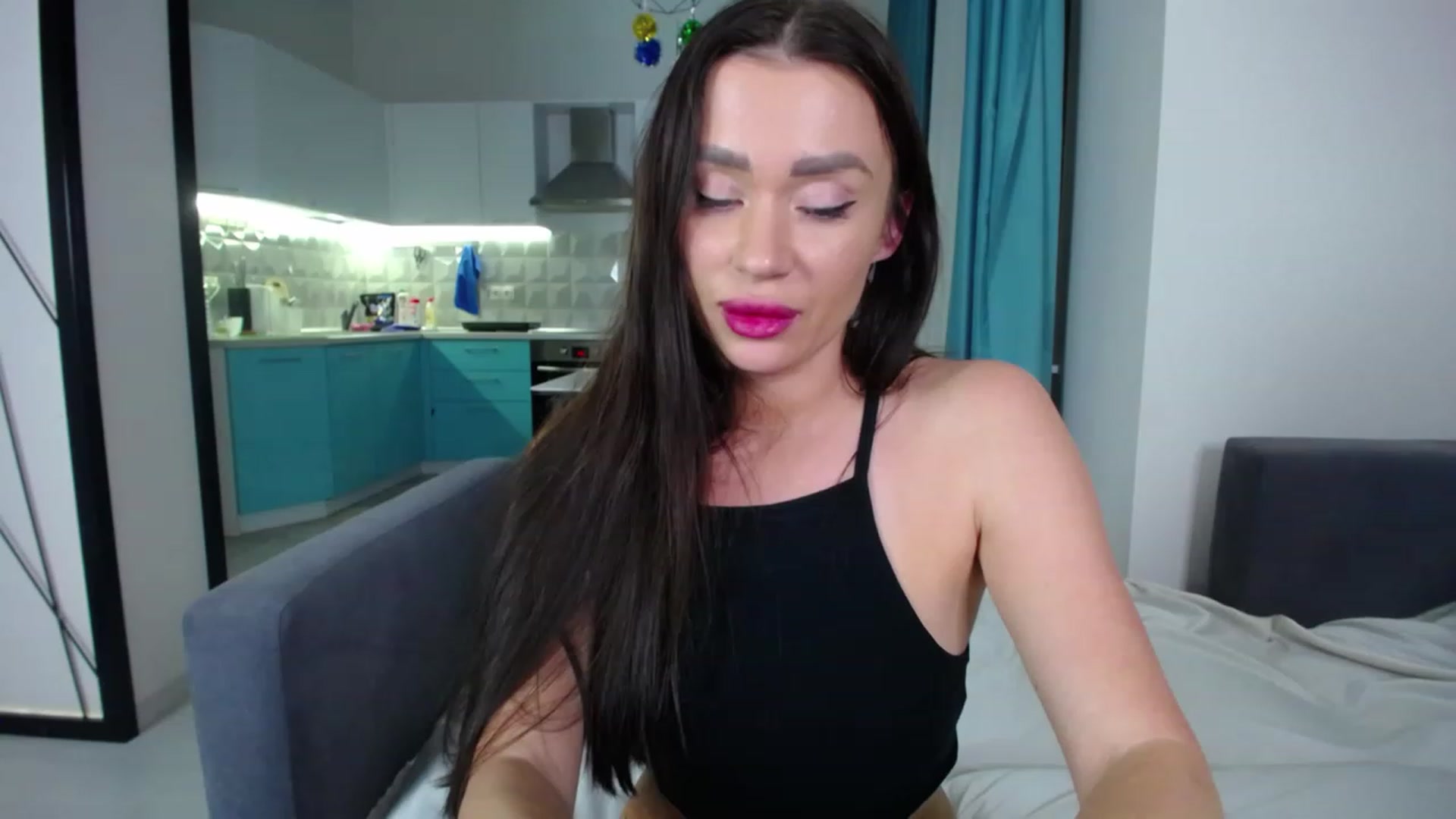 Gallery image thumbnail from Lana_Love's myfreecams stream on, 01/08/2023, 21:01 image 18 of 20