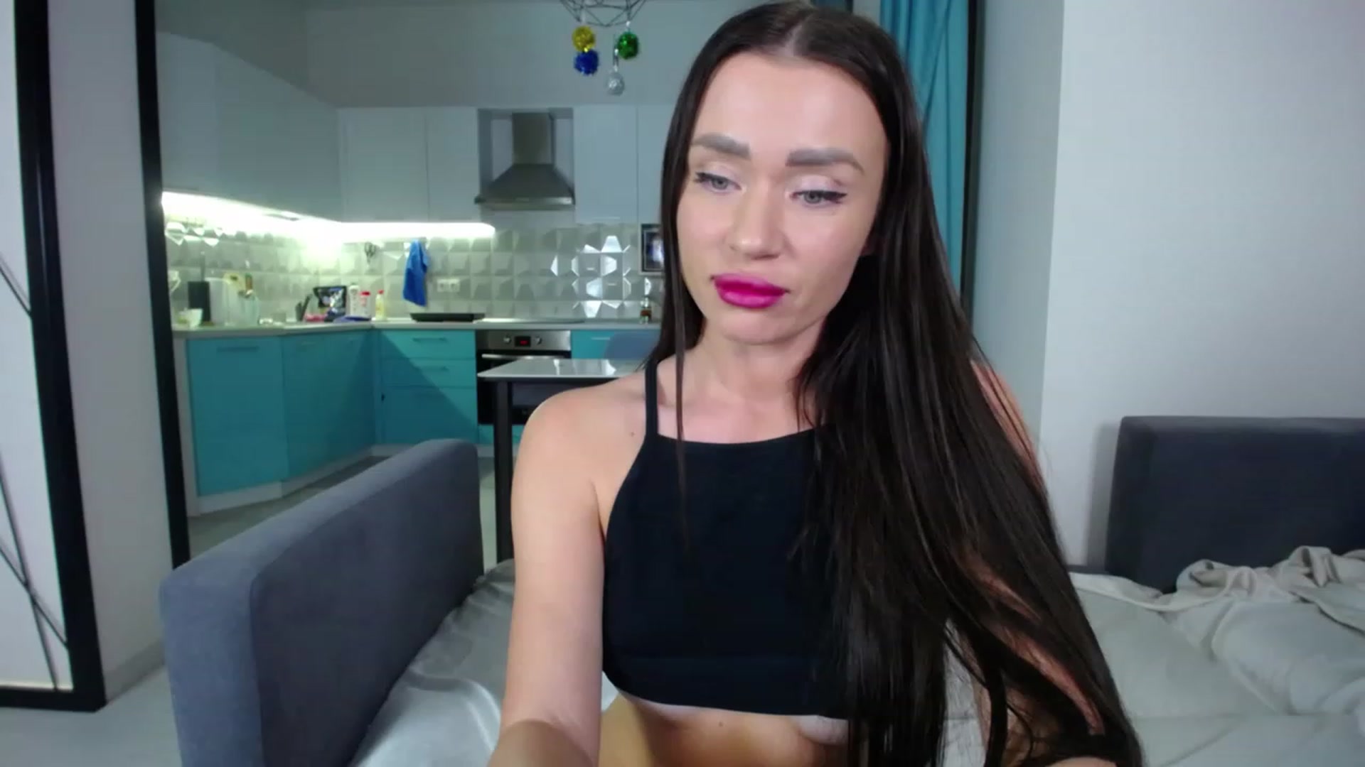 Gallery image thumbnail from Lana_Love's myfreecams stream on, 01/09/2023, 24:12 image 2 of 20