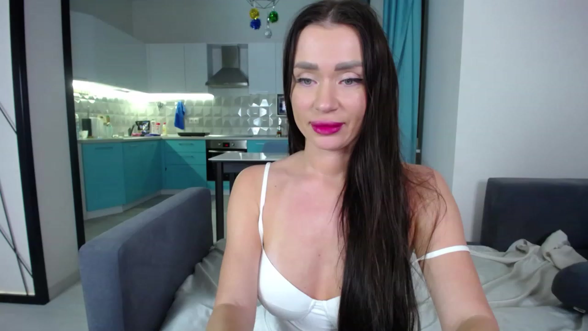 Gallery image thumbnail from Lana_Love's myfreecams stream on, 01/09/2023, 24:12 image 18 of 20