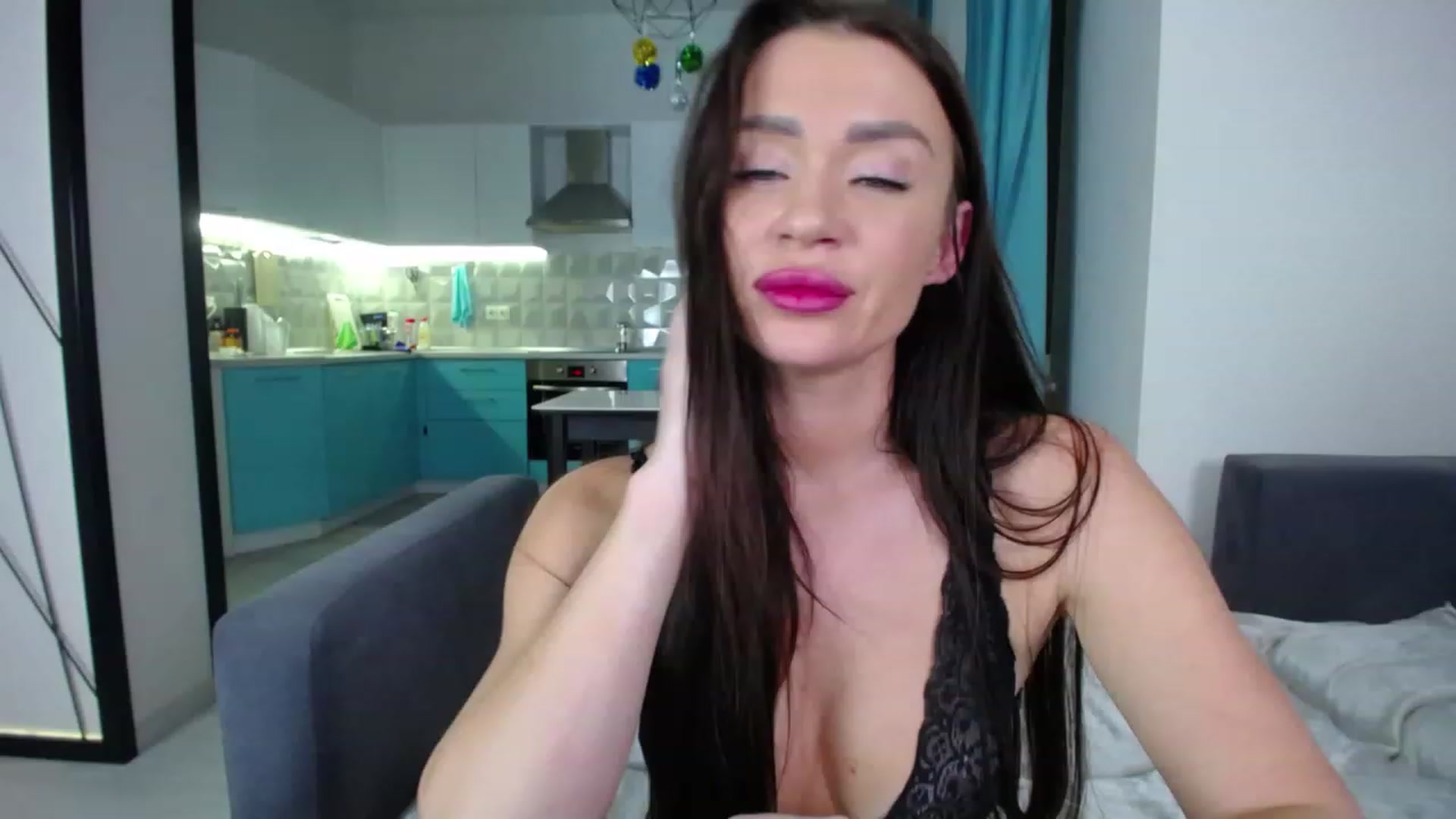 Gallery image thumbnail from Lana_Love's myfreecams stream on, 01/18/2023, 23:15 image 7 of 20