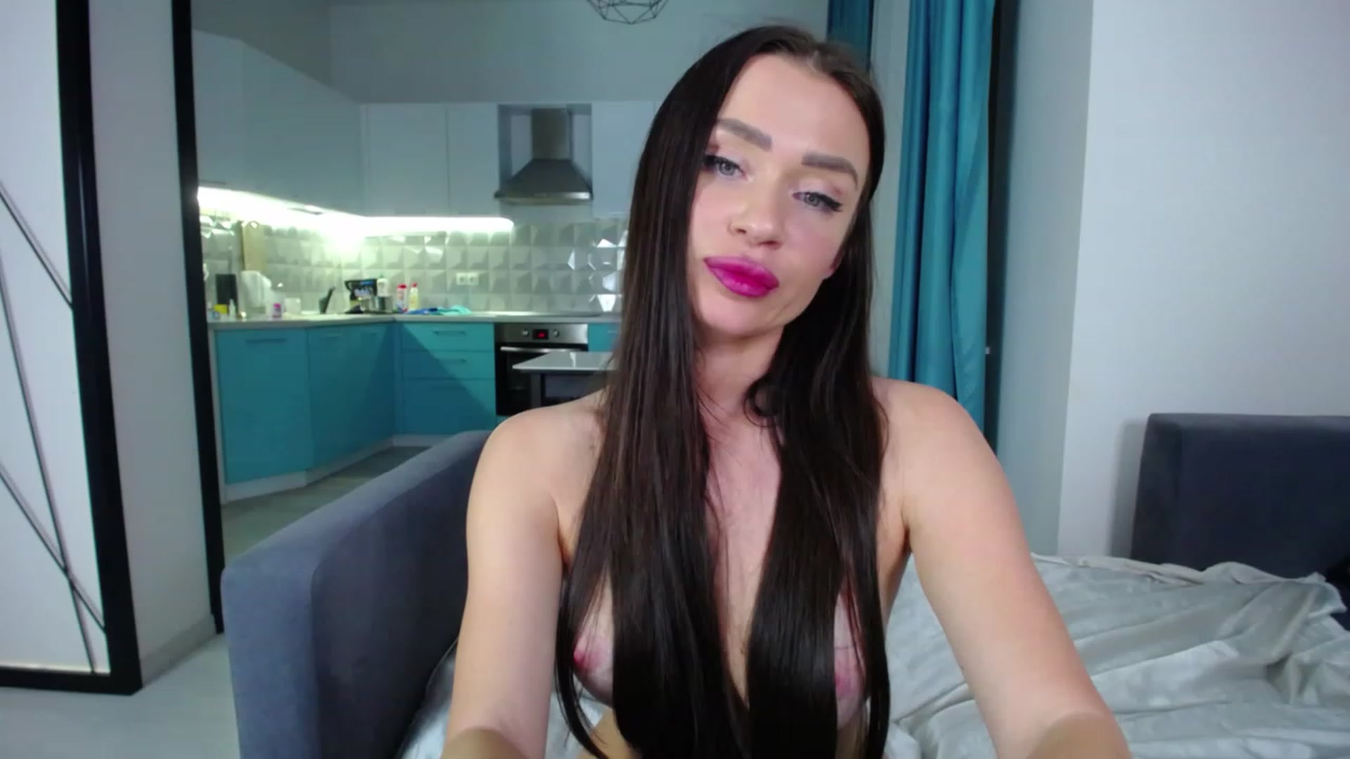 Gallery image thumbnail from Lana_Love's myfreecams stream on, 02/03/2023, 23:46 image 5 of 20