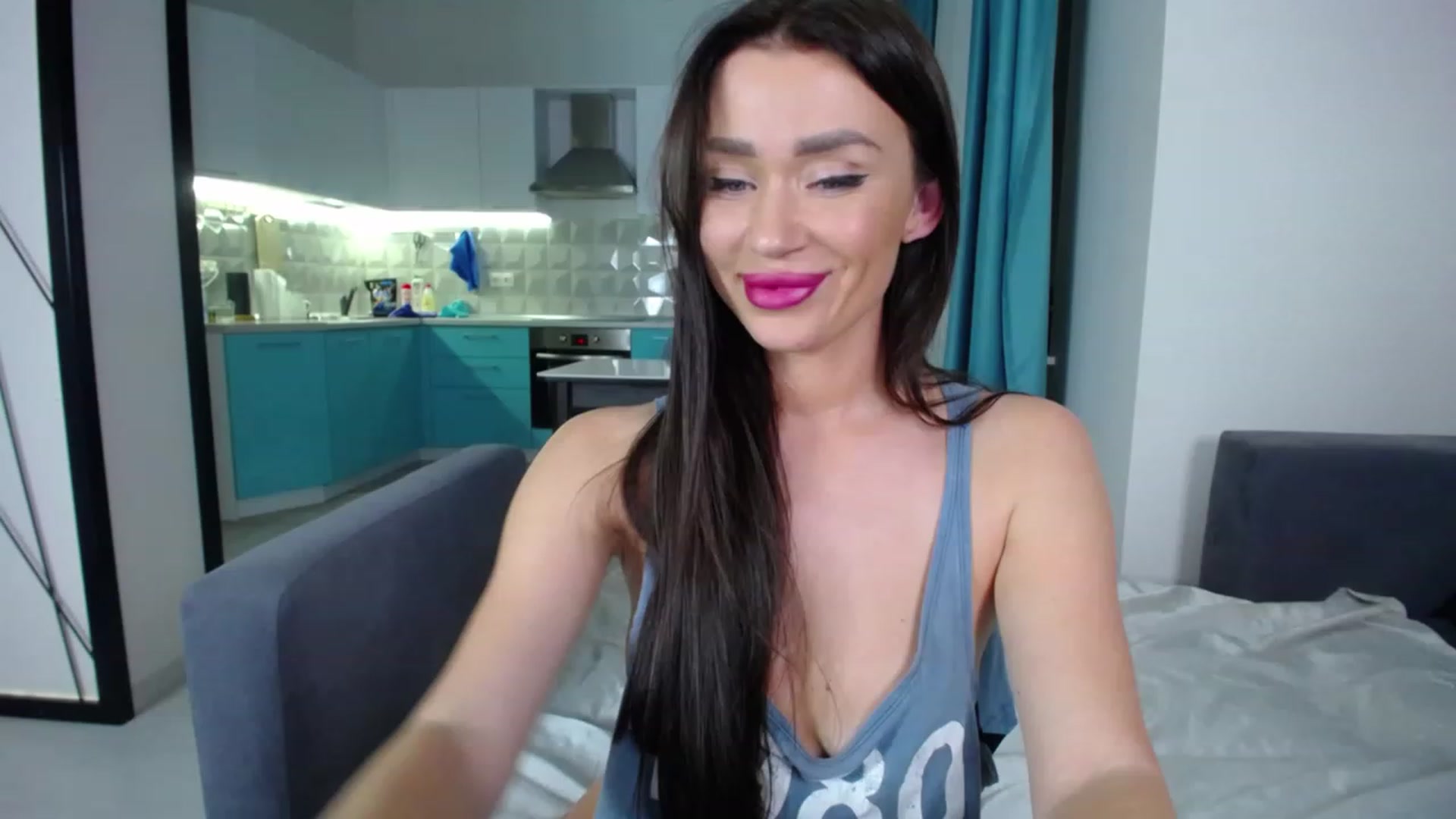 Gallery image thumbnail from Lana_Love's myfreecams stream on, 02/04/2023, 22:06 image 13 of 20
