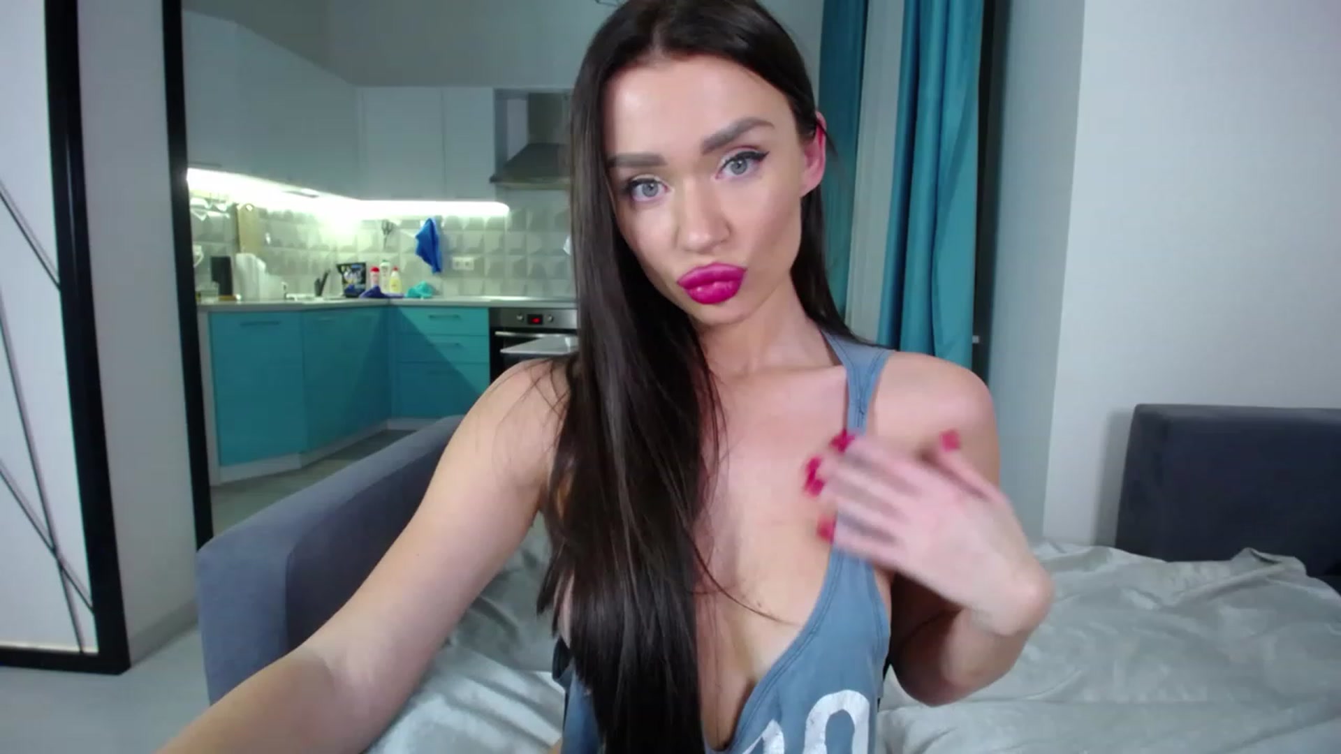 Gallery image thumbnail from Lana_Love's myfreecams stream on, 02/04/2023, 22:06 image 20 of 20
