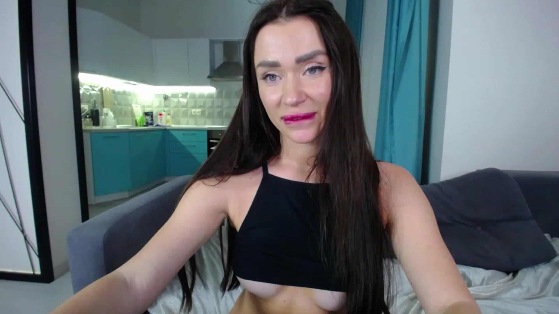 Gallery image thumbnail from Lana_Love's myfreecams stream on, 02/11/2023, 22:49 image 7 of 20