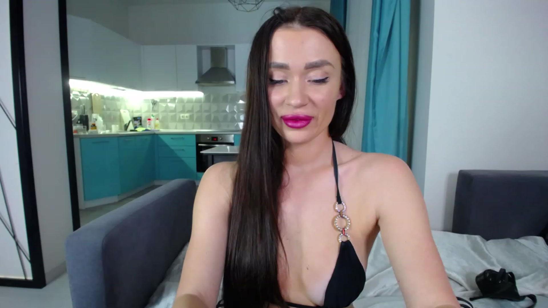 Gallery image thumbnail from Lana_Love's myfreecams stream on, 02/12/2023, 21:21 image 1 of 20