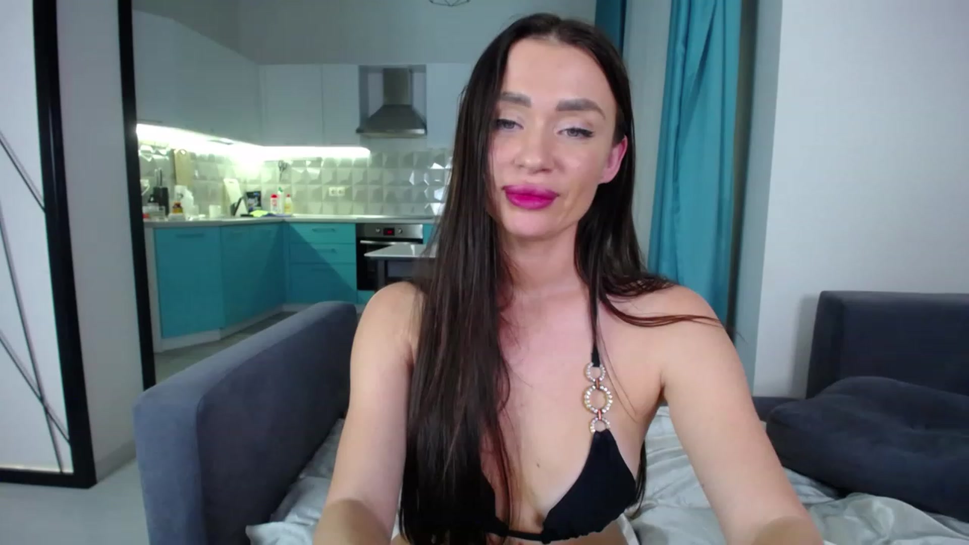 Gallery image thumbnail from Lana_Love's myfreecams stream on, 02/12/2023, 23:15 image 3 of 20