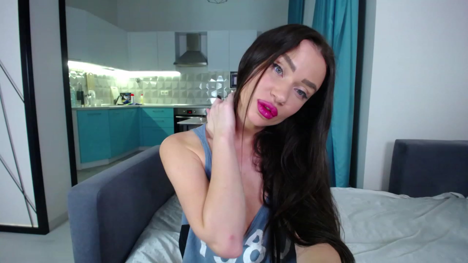 Gallery image thumbnail from Lana_Love's myfreecams stream on, 02/15/2023, 20:15 image 3 of 20