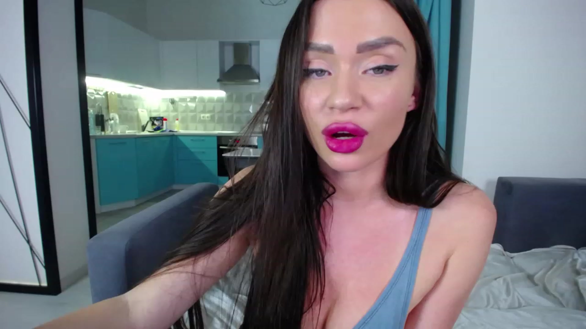 Gallery image thumbnail from Lana_Love's myfreecams stream on, 02/15/2023, 22:44 image 6 of 20
