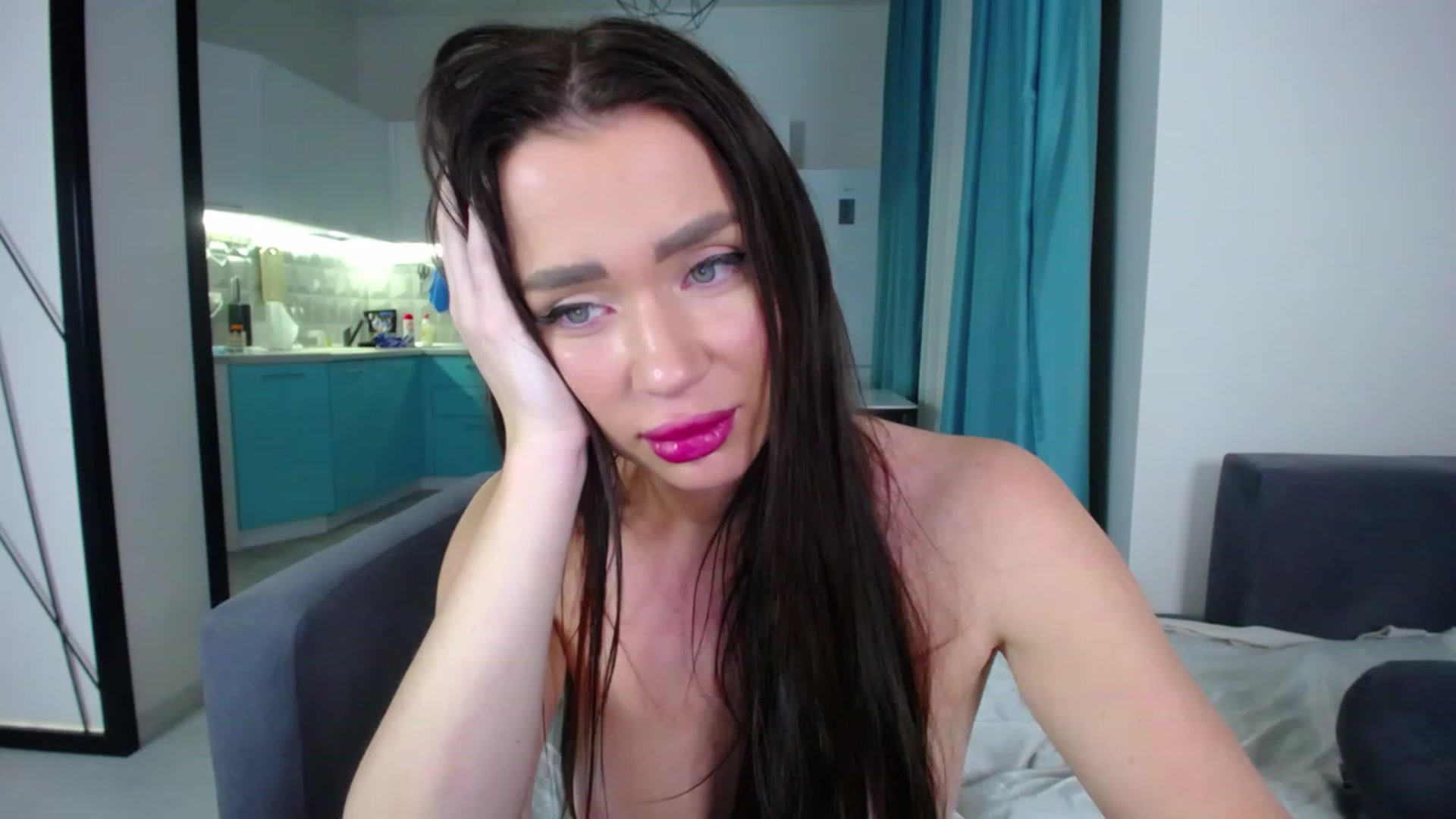 Gallery image thumbnail from Lana_Love's myfreecams stream on, 02/17/2023, 22:24 image 17 of 20