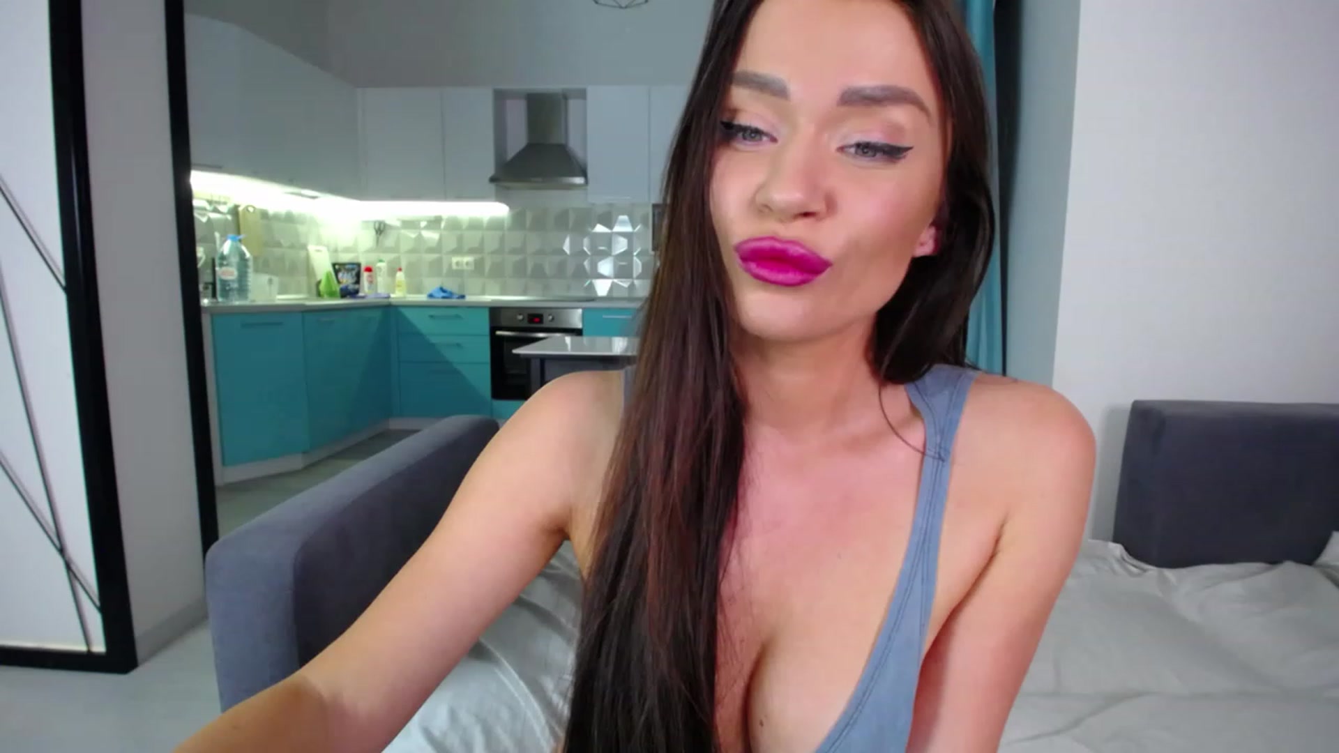 Gallery image thumbnail from Lana_Love's myfreecams stream on, 03/18/2023, 21:08 image 8 of 20