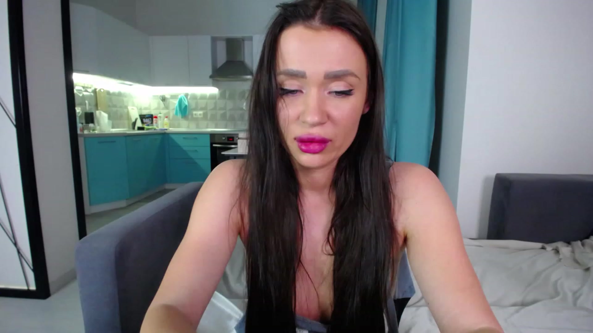 Gallery image thumbnail from Lana_Love's myfreecams stream on, 03/29/2023, 19:32 image 14 of 20