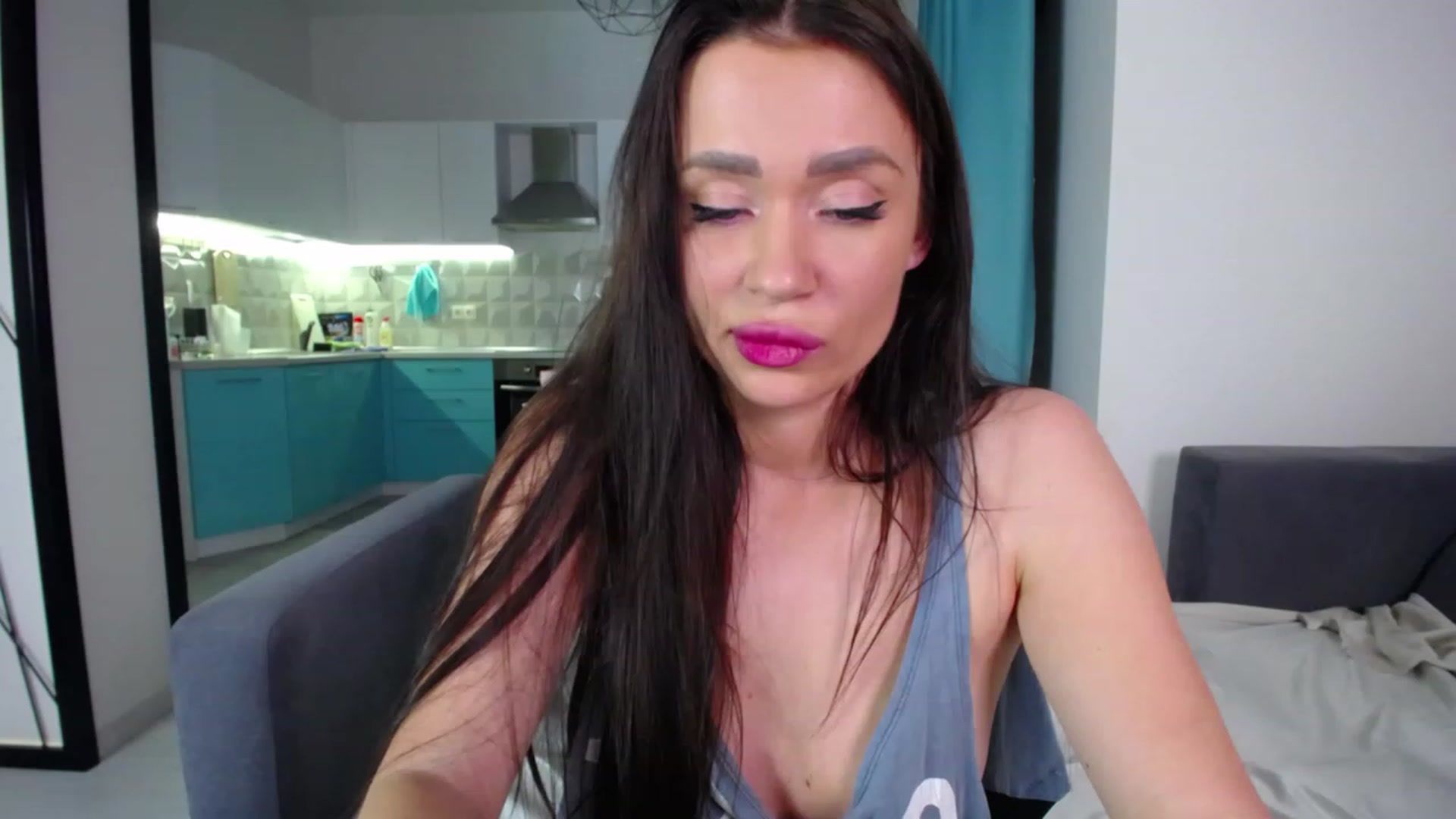Gallery image thumbnail from Lana_Love's myfreecams stream on, 03/29/2023, 19:32 image 3 of 20
