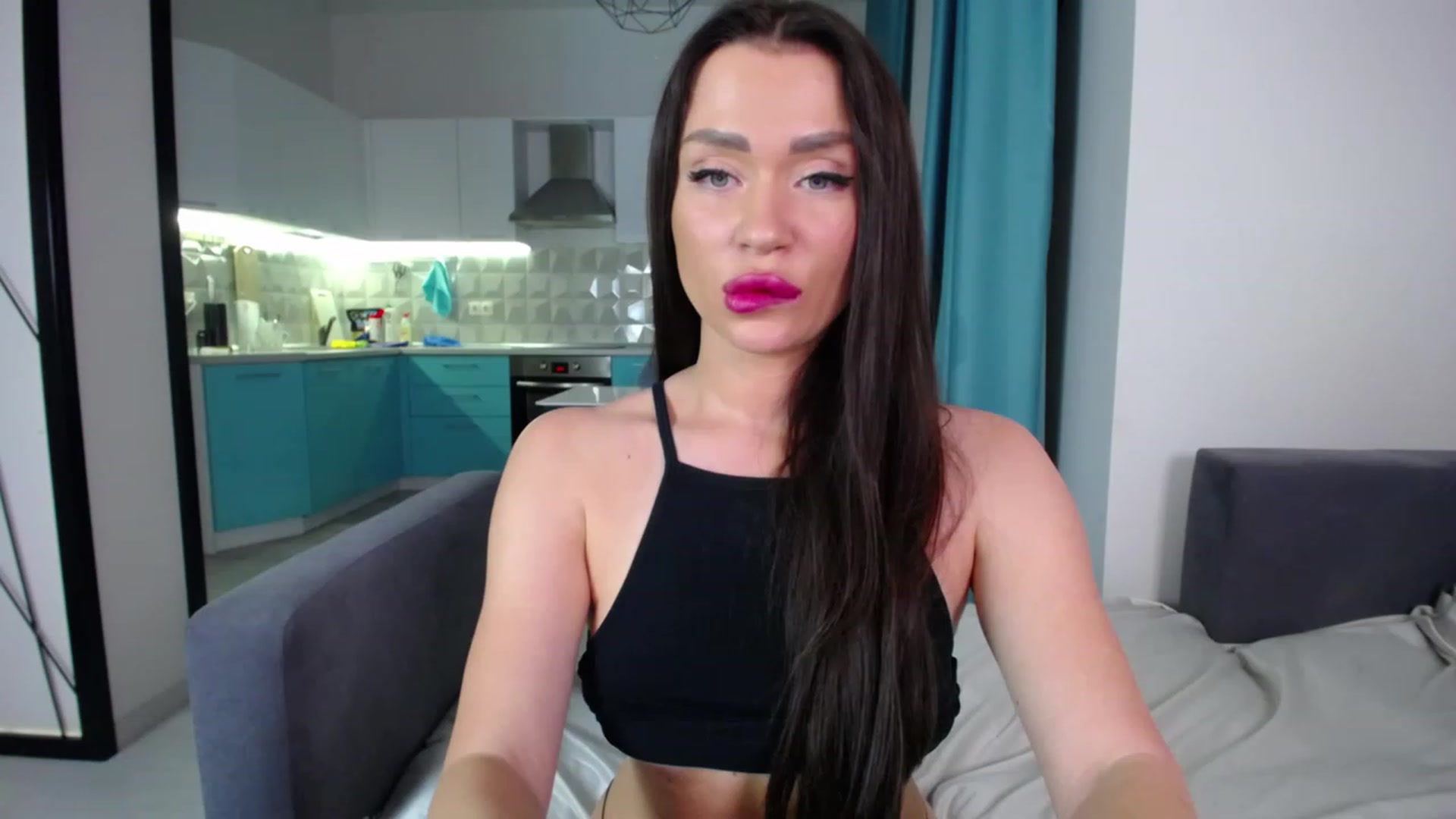 Gallery image thumbnail from Lana_Love's myfreecams stream on, 03/31/2023, 20:09 image 14 of 20