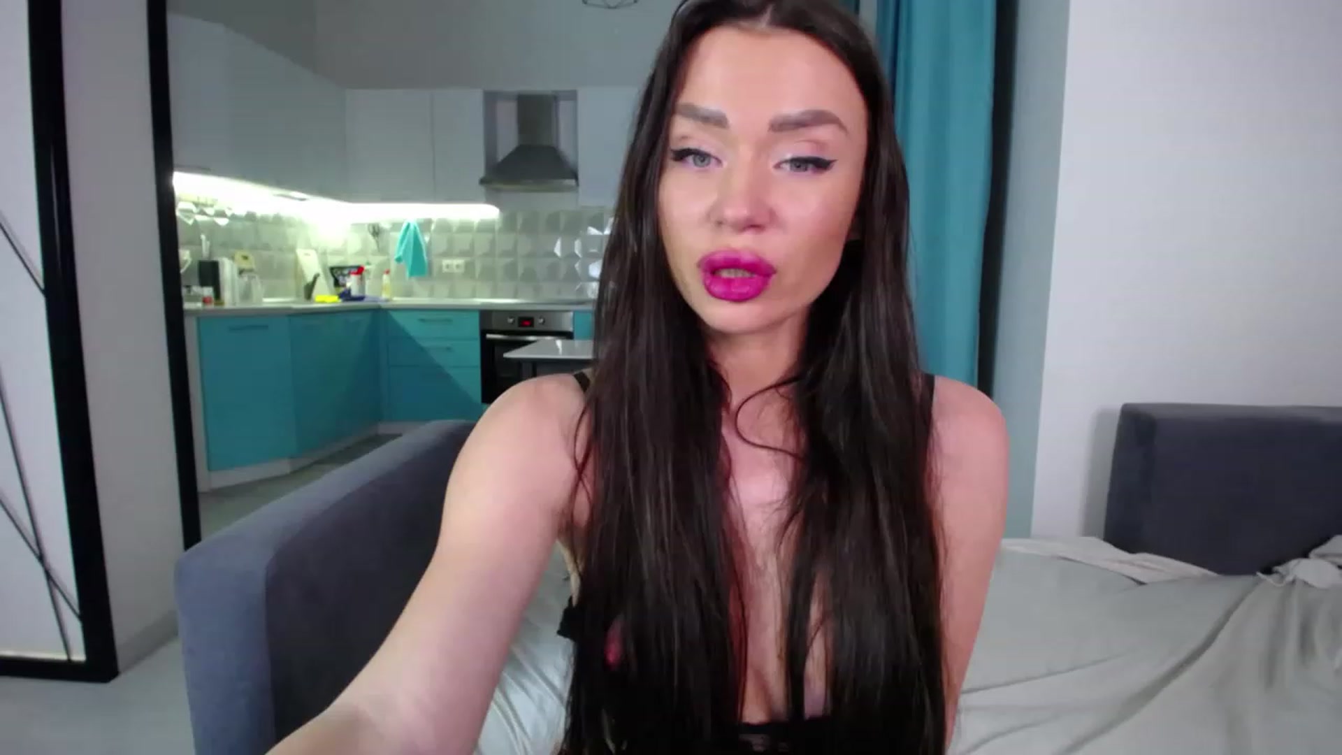 Gallery image thumbnail from Lana_Love's myfreecams stream on, 04/01/2023, 21:26 image 1 of 20