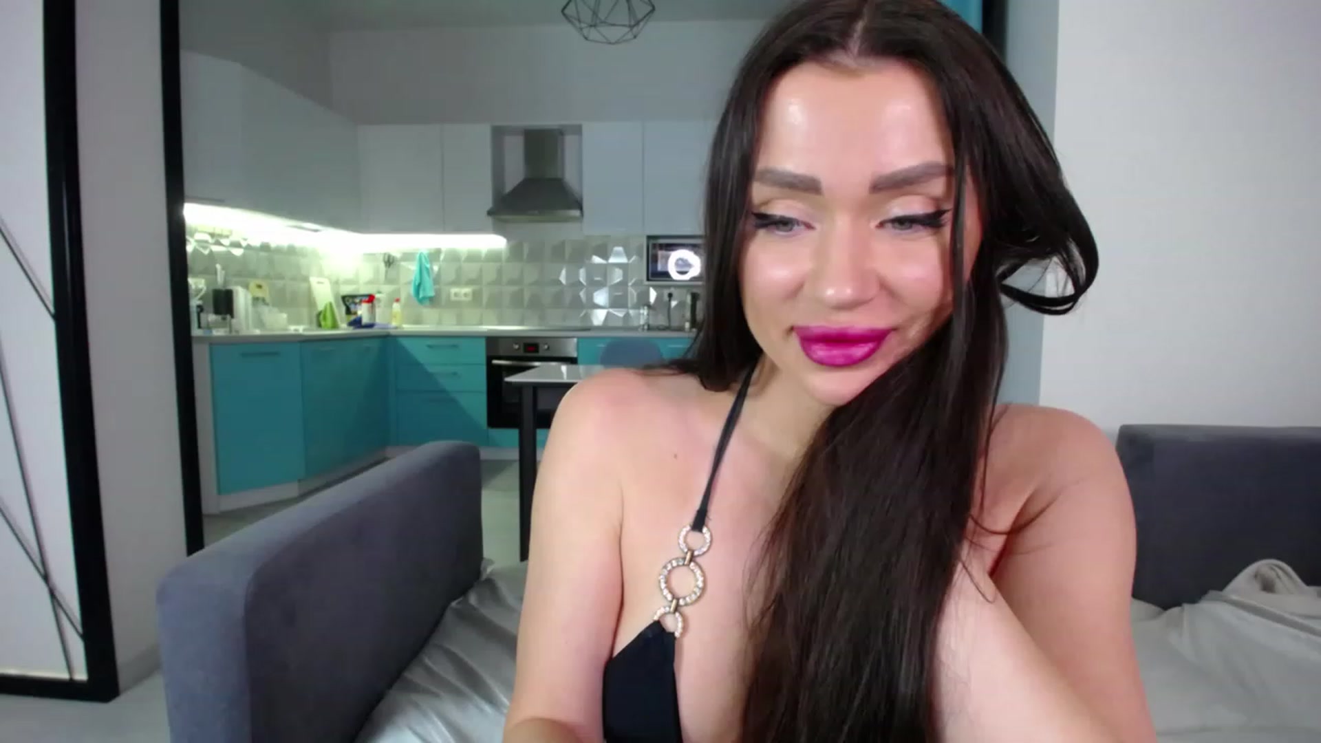 Gallery image thumbnail from Lana_Love's myfreecams stream on, 04/02/2023, 19:12 image 13 of 20