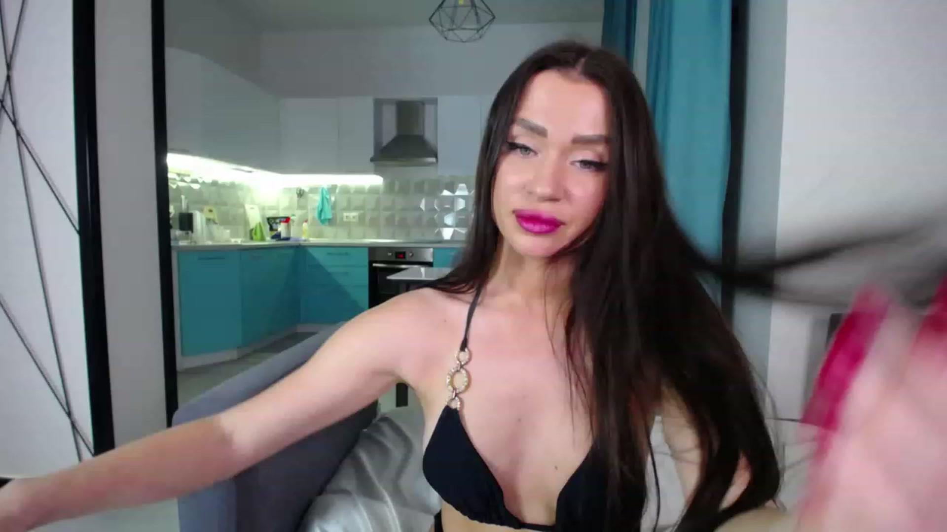 Gallery image thumbnail from Lana_Love's myfreecams stream on, 04/02/2023, 19:51 image 19 of 20