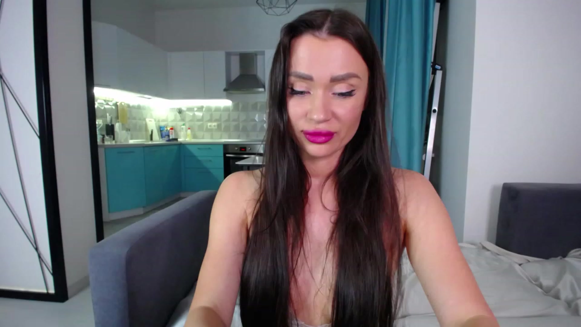 Gallery image thumbnail from Lana_Love's myfreecams stream on, 04/05/2023, 19:40 image 17 of 20