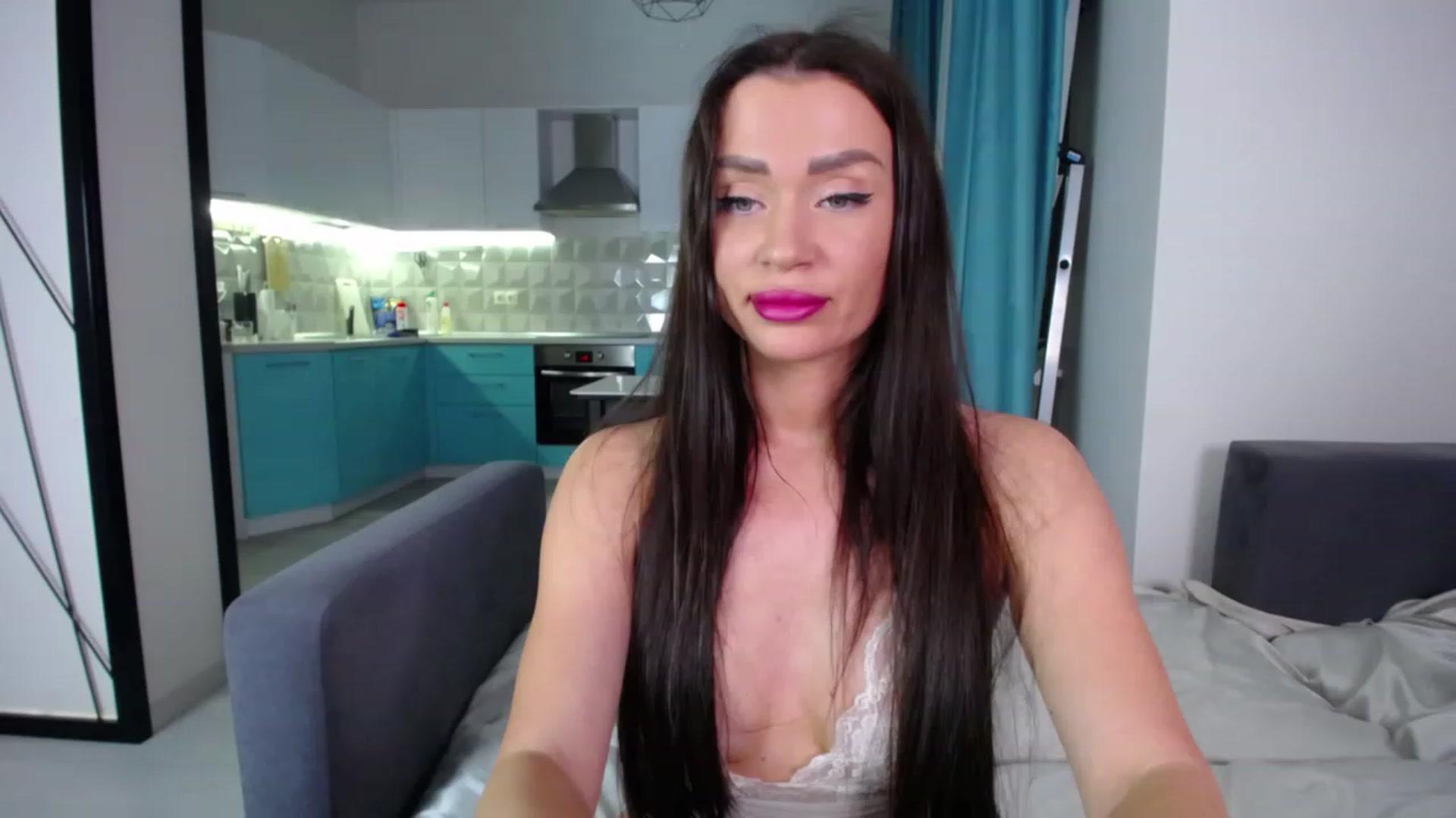 Gallery image thumbnail from Lana_Love's myfreecams stream on, 04/05/2023, 19:40 image 2 of 20