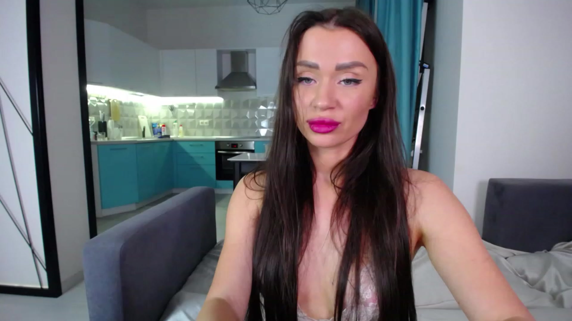 Gallery image thumbnail from Lana_Love's myfreecams stream on, 04/05/2023, 19:40 image 15 of 20