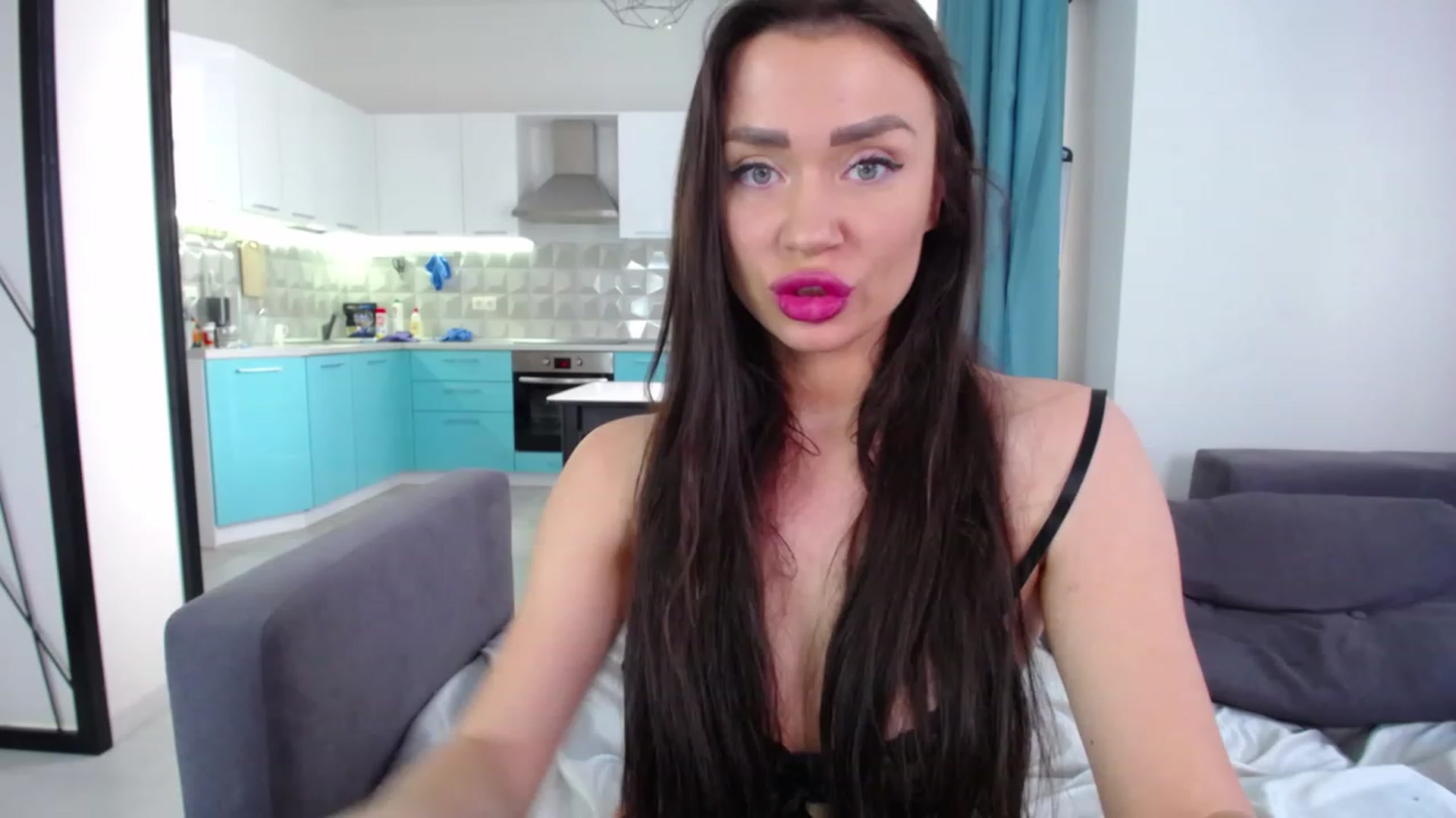 Gallery image thumbnail from Lana_Love's myfreecams stream on, 04/15/2023, 09:53 image 18 of 20