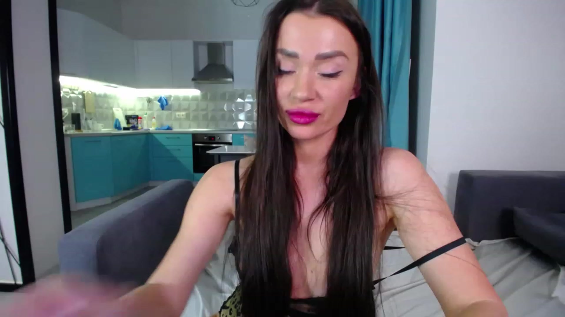 Gallery image thumbnail from Lana_Love's myfreecams stream on, 04/15/2023, 22:24 image 15 of 20