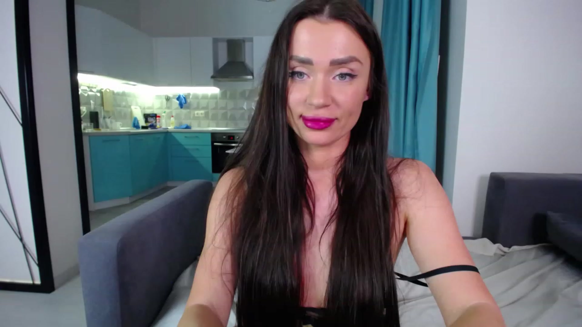 Gallery image thumbnail from Lana_Love's myfreecams stream on, 04/15/2023, 22:24 image 14 of 20