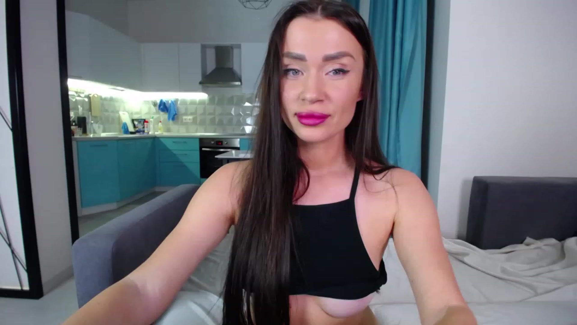 Gallery image thumbnail from Lana_Love's myfreecams stream on, 04/16/2023, 17:44 image 6 of 20