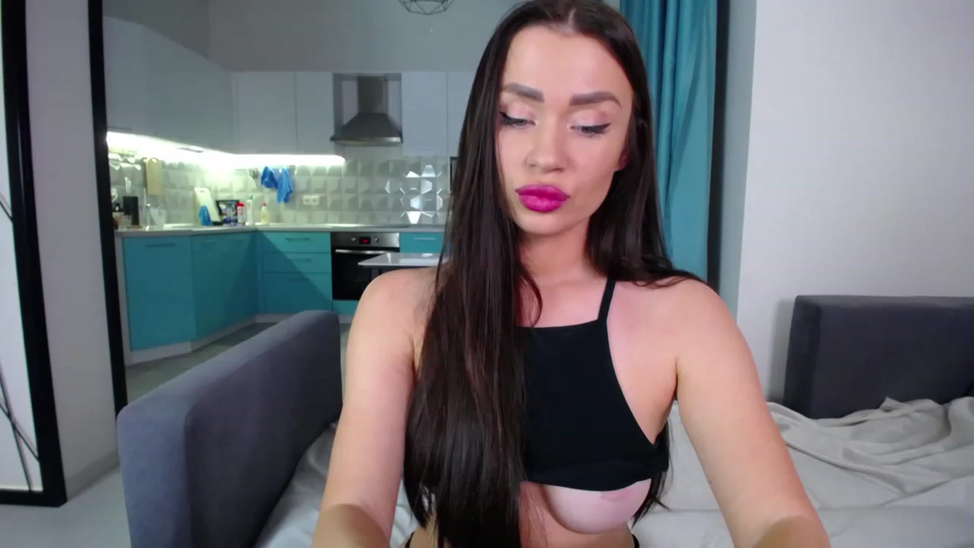 Gallery image thumbnail from Lana_Love's myfreecams stream on, 04/16/2023, 17:44 image 13 of 20