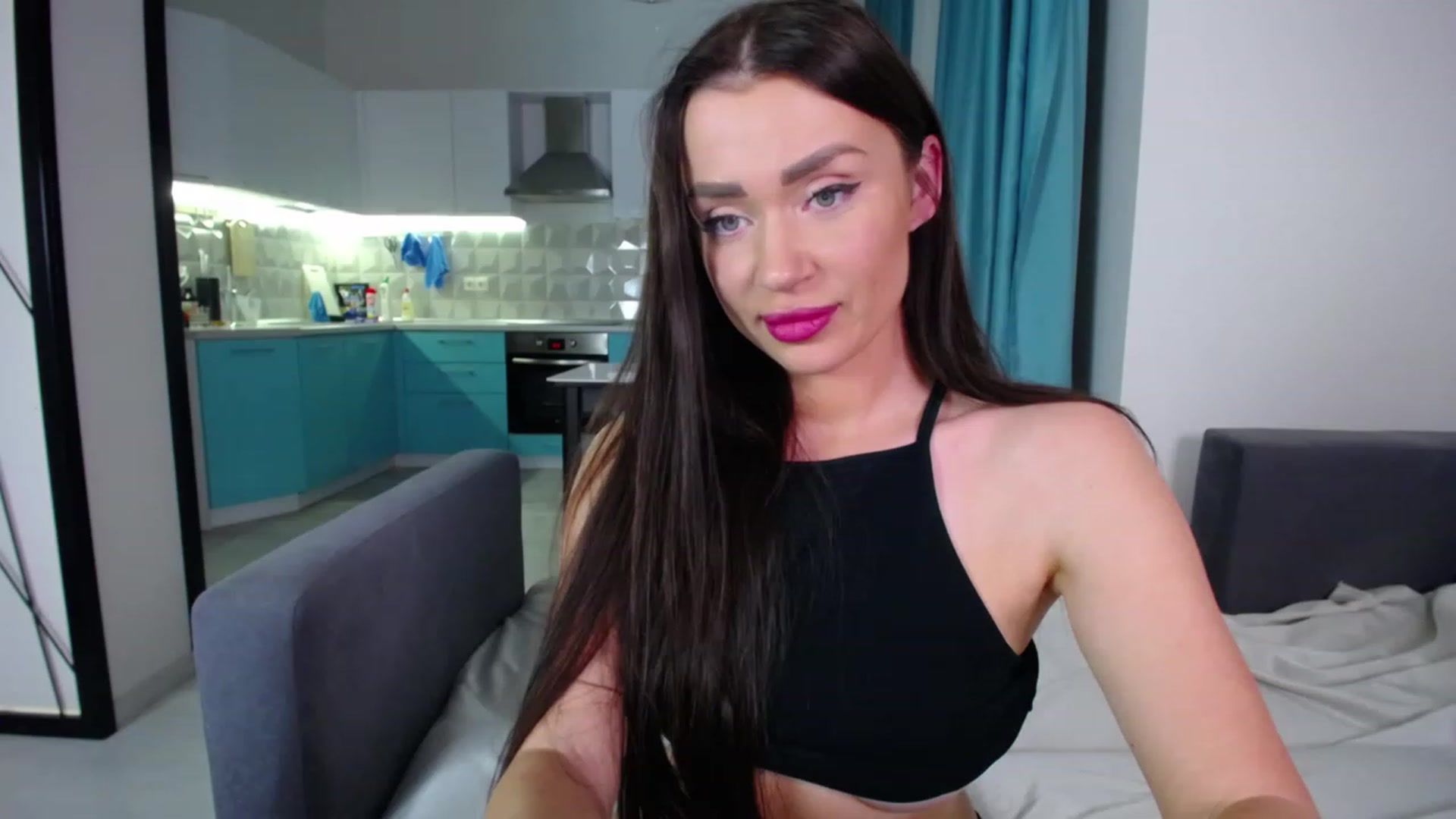 Gallery image thumbnail from Lana_Love's myfreecams stream on, 04/16/2023, 18:25 image 10 of 20