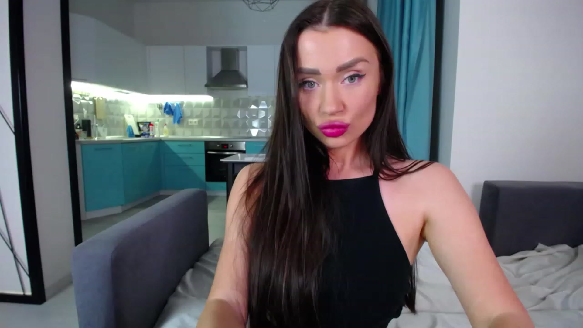 Gallery image thumbnail from Lana_Love's myfreecams stream on, 04/16/2023, 19:17 image 3 of 20