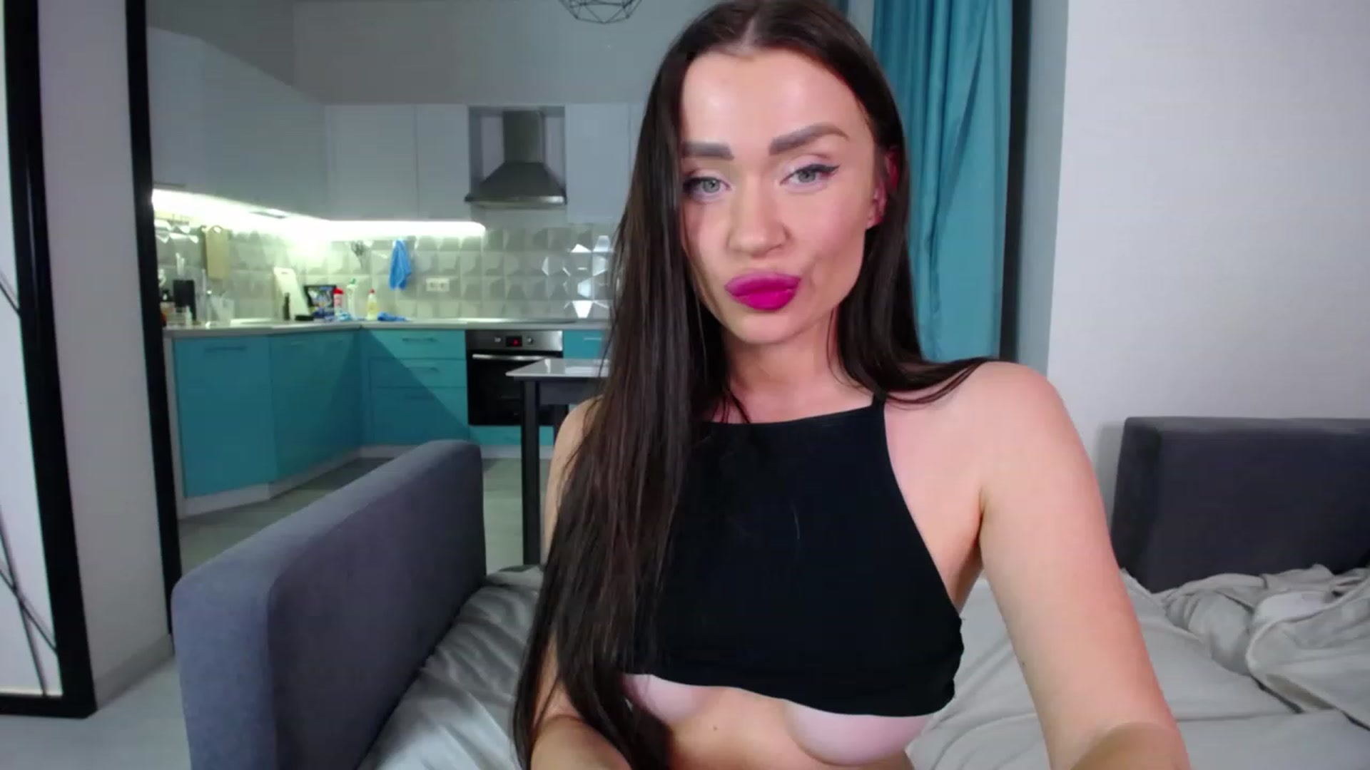 Gallery image thumbnail from Lana_Love's myfreecams stream on, 04/16/2023, 21:37 image 15 of 20