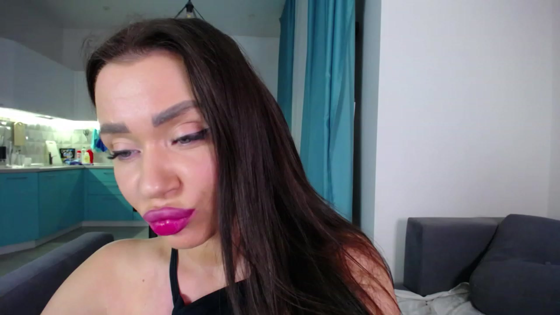 Gallery image thumbnail from Lana_Love's myfreecams stream on, 04/25/2023, 20:33 image 7 of 20
