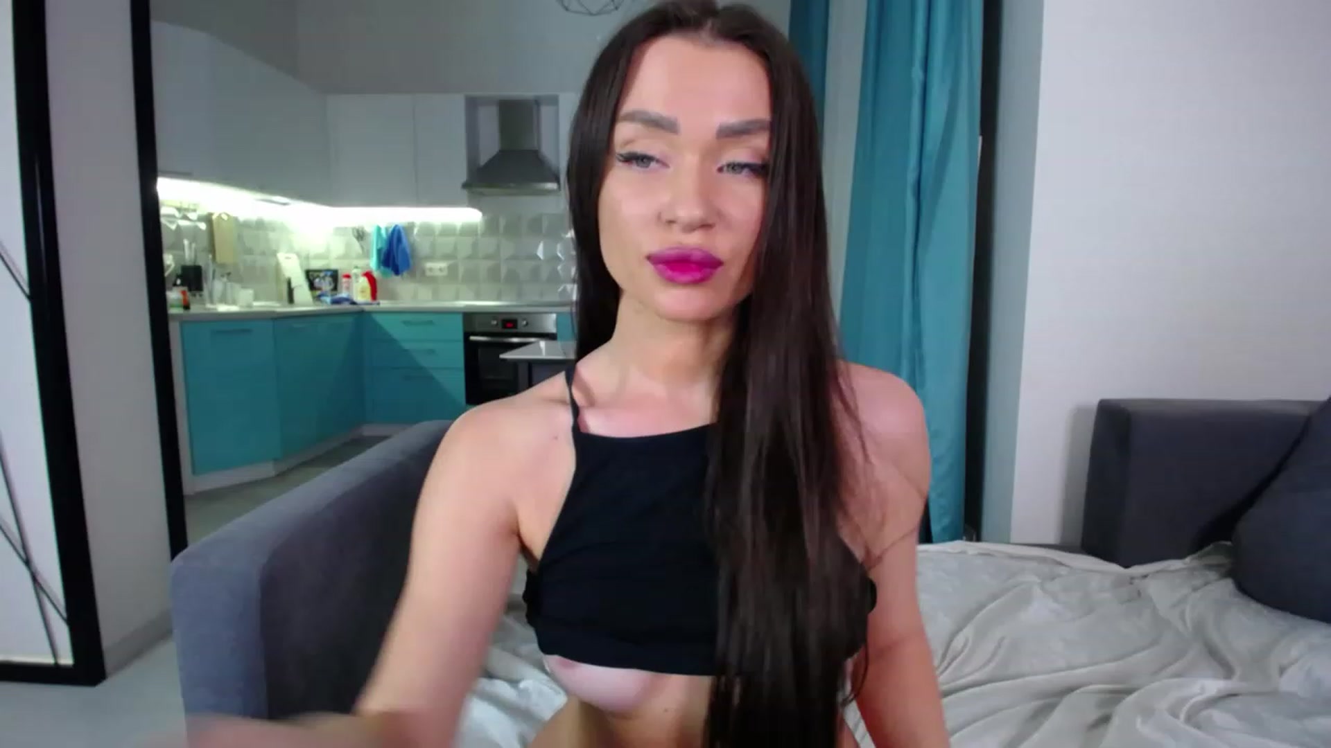 Gallery image thumbnail from Lana_Love's myfreecams stream on, 04/25/2023, 20:33 image 17 of 20