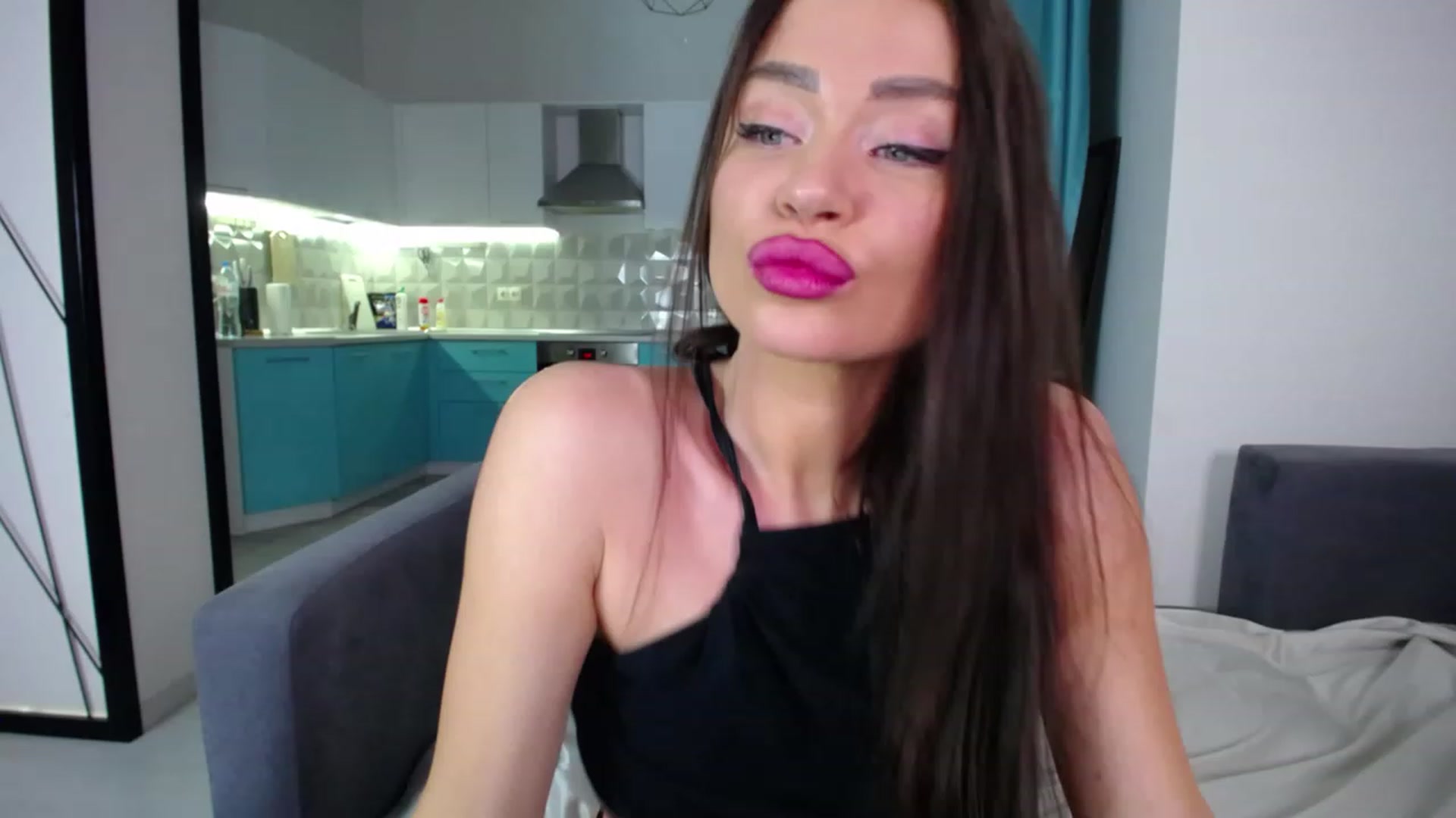 Gallery image thumbnail from Lana_Love's myfreecams stream on, 05/20/2023, 20:34 image 9 of 20