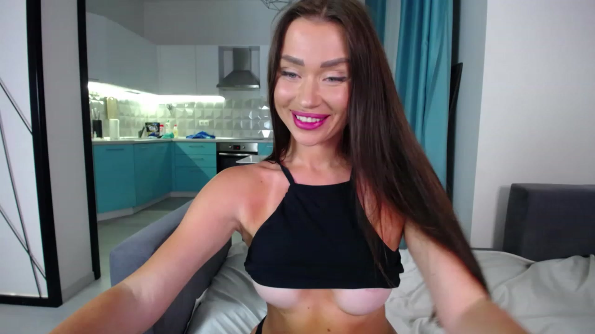 Gallery image thumbnail from Lana_Love's myfreecams stream on, 06/05/2023, 21:22 image 1 of 20