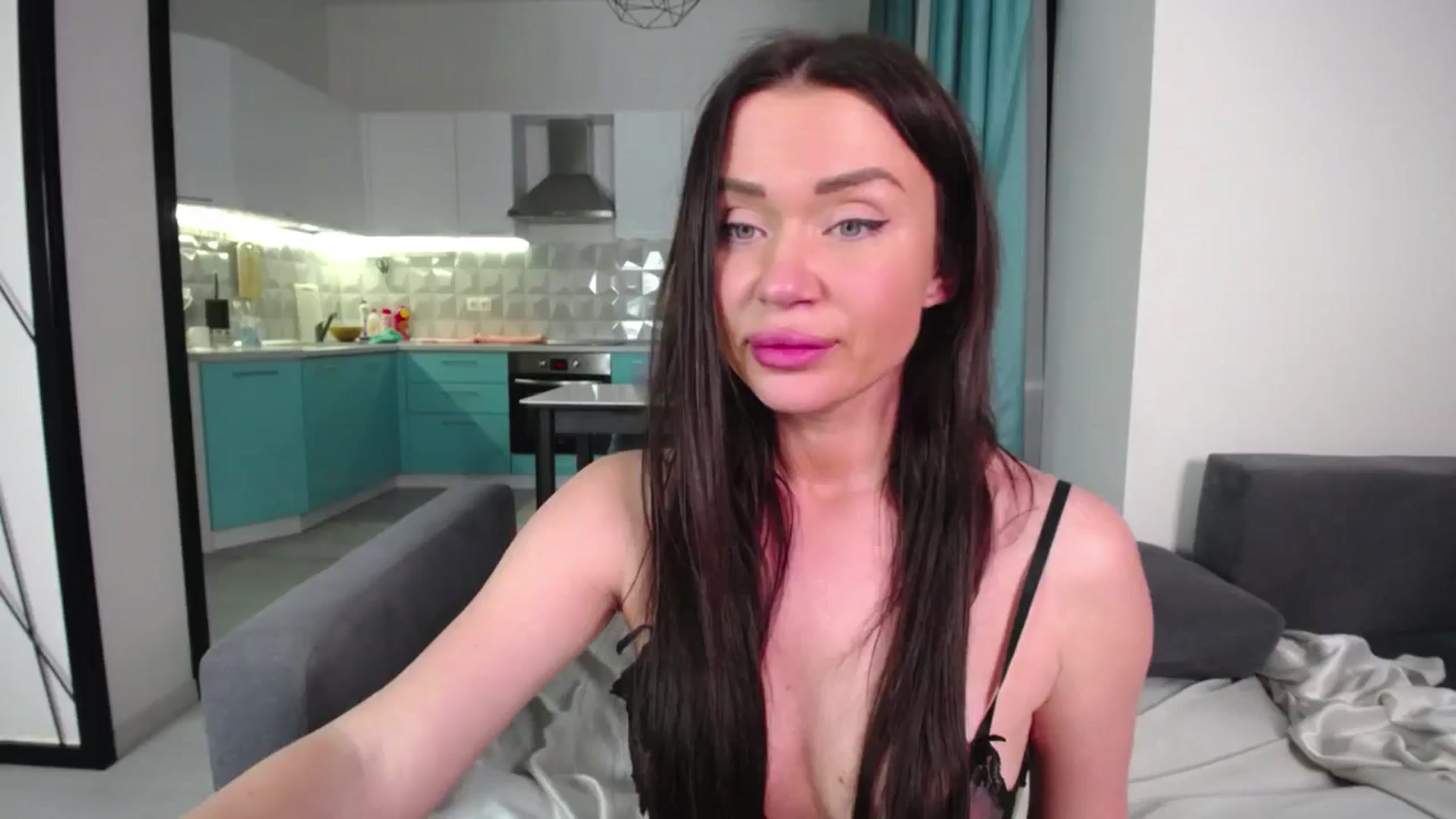 Gallery image thumbnail from Lana_Love's myfreecams stream on, 05/04/2024, 24:44 image 17 of 20