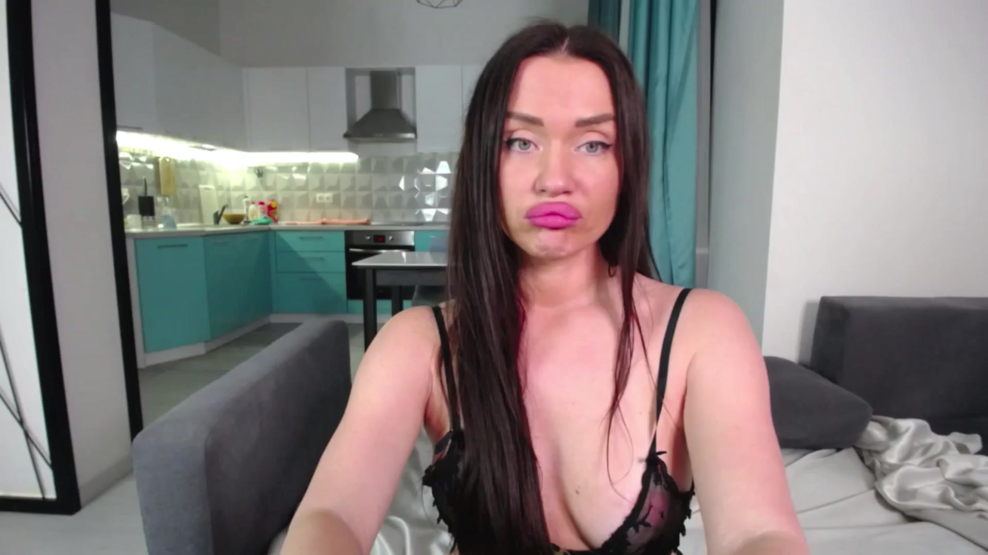 Gallery image thumbnail from Lana_Love's myfreecams stream on, 05/04/2024, 24:44 image 12 of 20