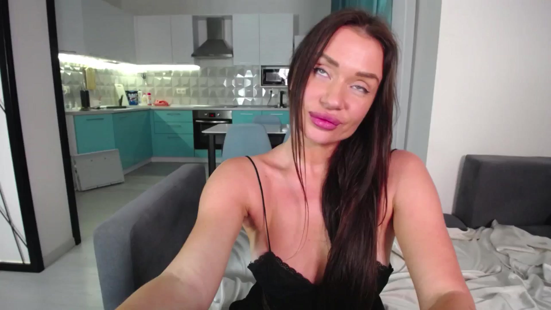 Gallery image thumbnail from Lana_Love's myfreecams stream on, 09/27/2024, 24:01 image 18 of 20