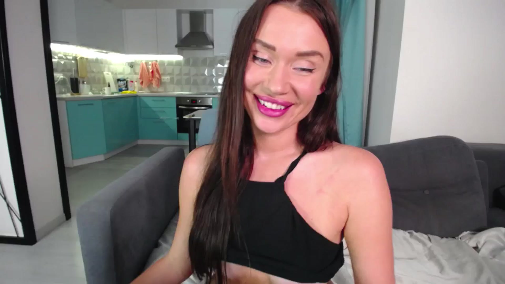 Gallery image thumbnail from Lana_Love's myfreecams stream on, 10/02/2024, 22:45 image 17 of 20