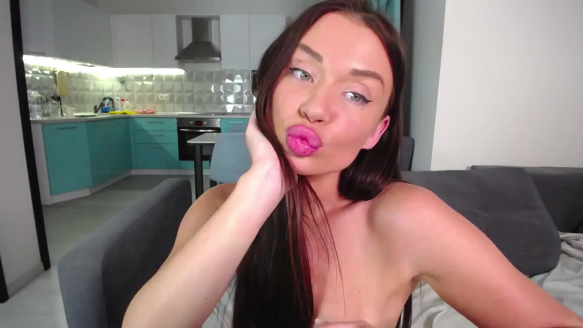 Gallery image thumbnail from Lana_Love's myfreecams stream on, 10/06/2024, 23:23 image 2 of 20