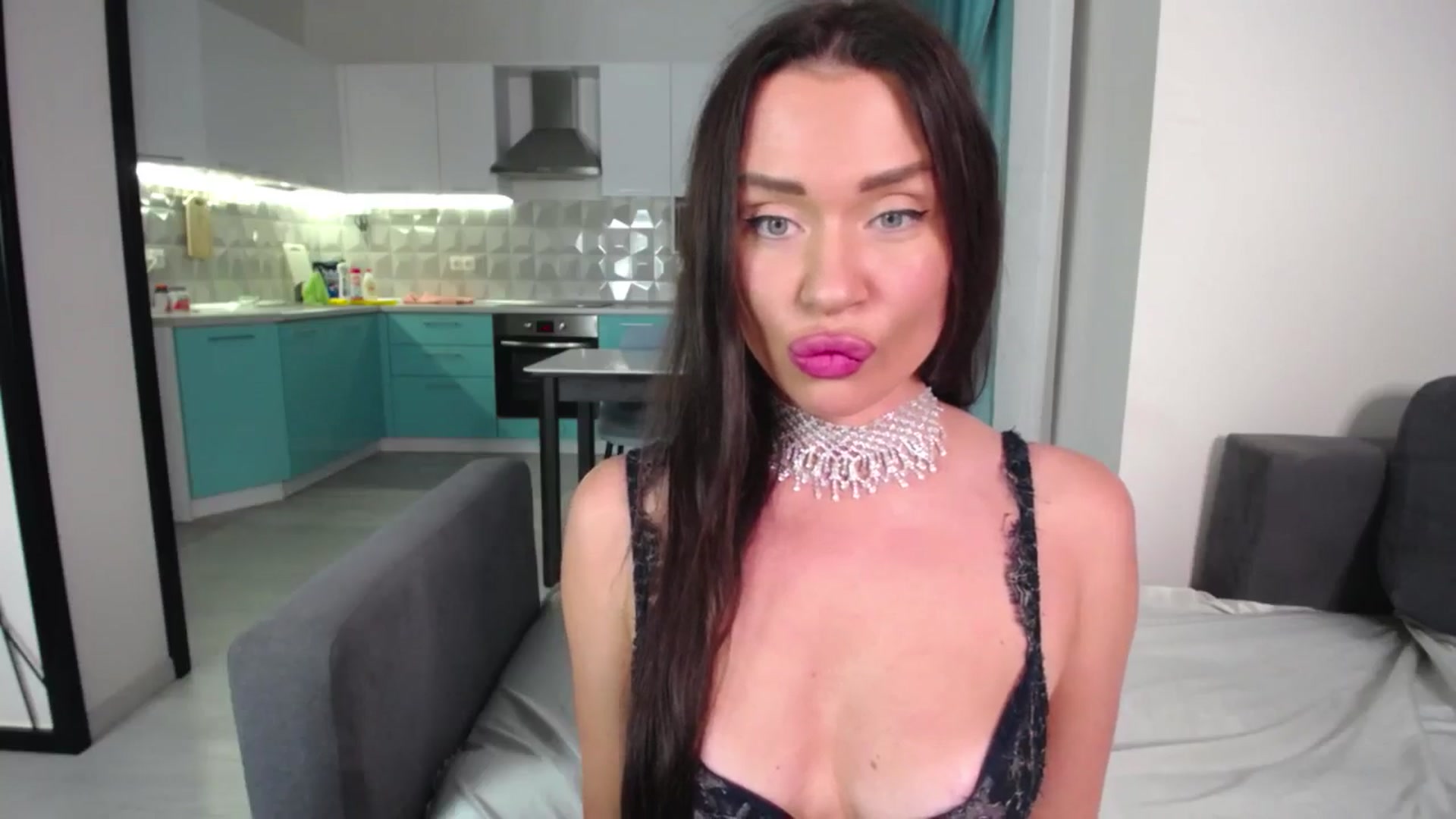 Gallery image thumbnail from Lana_Love's myfreecams stream on, 10/21/2024, 22:04 image 18 of 20