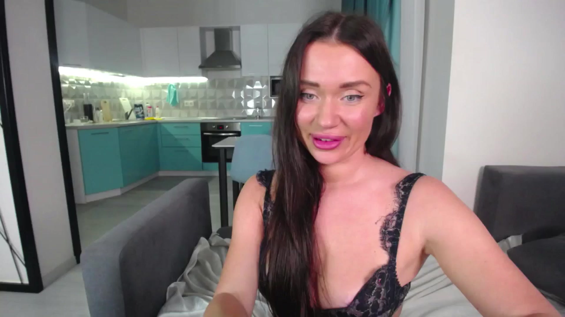 Gallery image thumbnail from Lana_Love's myfreecams stream on, 11/09/2024, 24:52 image 14 of 20