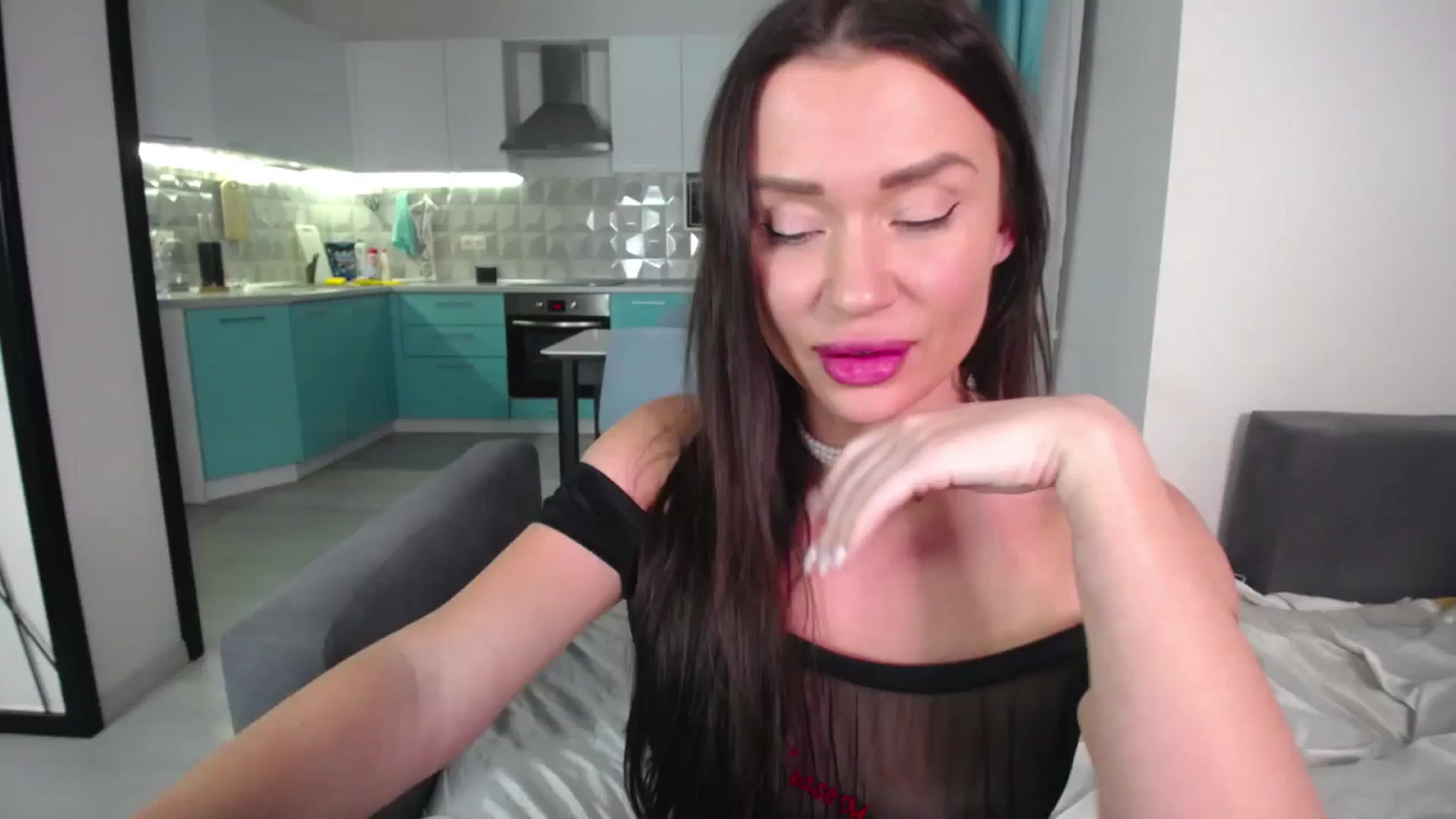 Gallery image thumbnail from Lana_Love's myfreecams stream on, 11/17/2024, 24:17 image 3 of 20