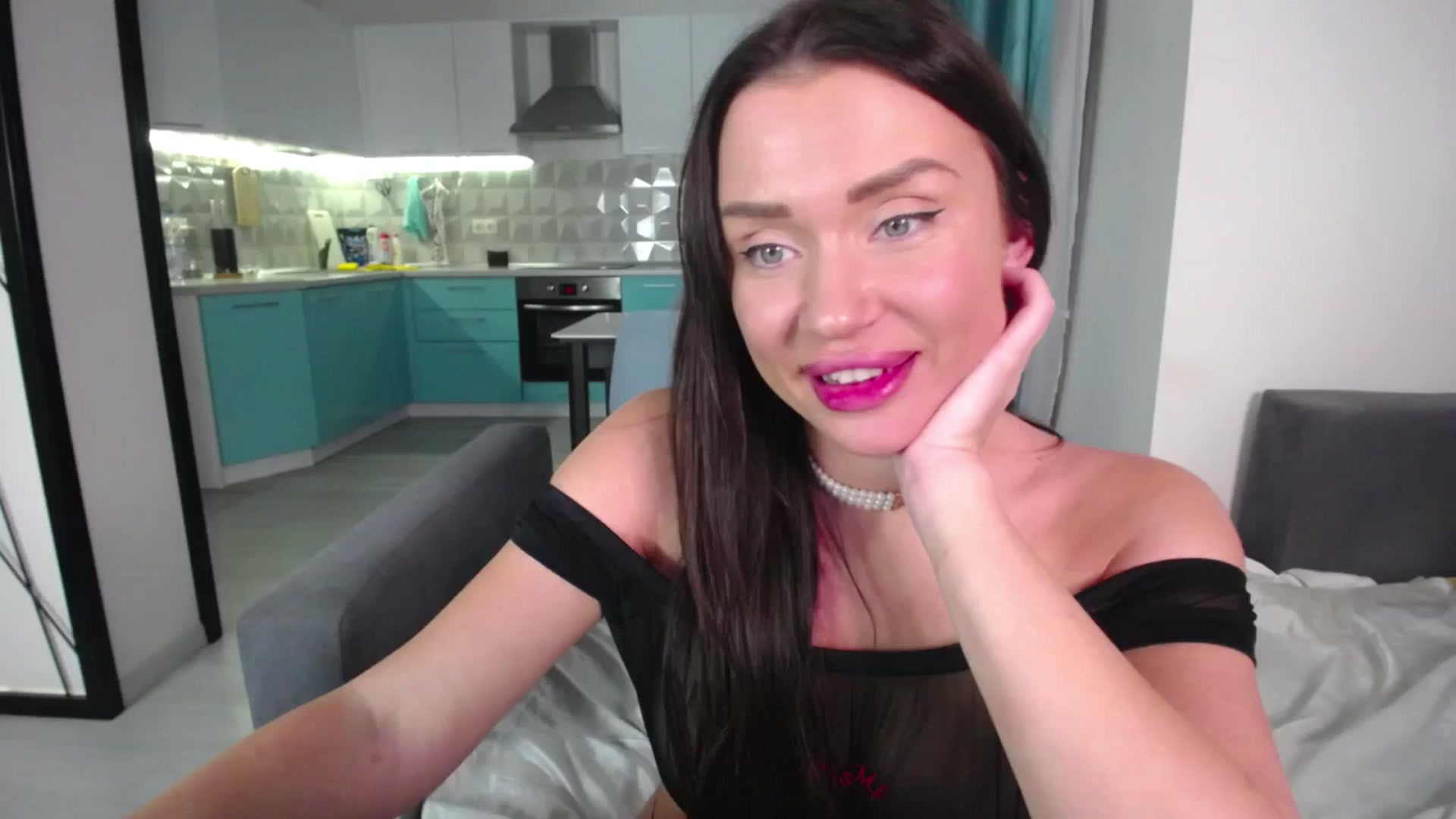Gallery image thumbnail from Lana_Love's myfreecams stream on, 11/17/2024, 24:17 image 16 of 20