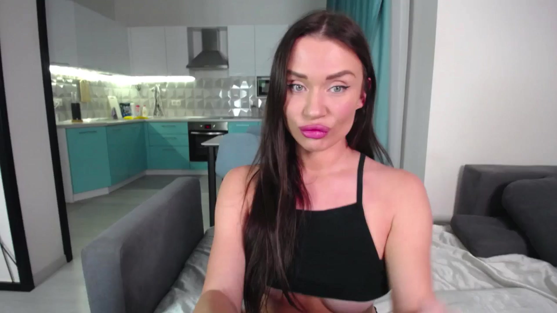 Gallery image thumbnail from Lana_Love's myfreecams stream on, 11/18/2024, 23:06 image 2 of 20