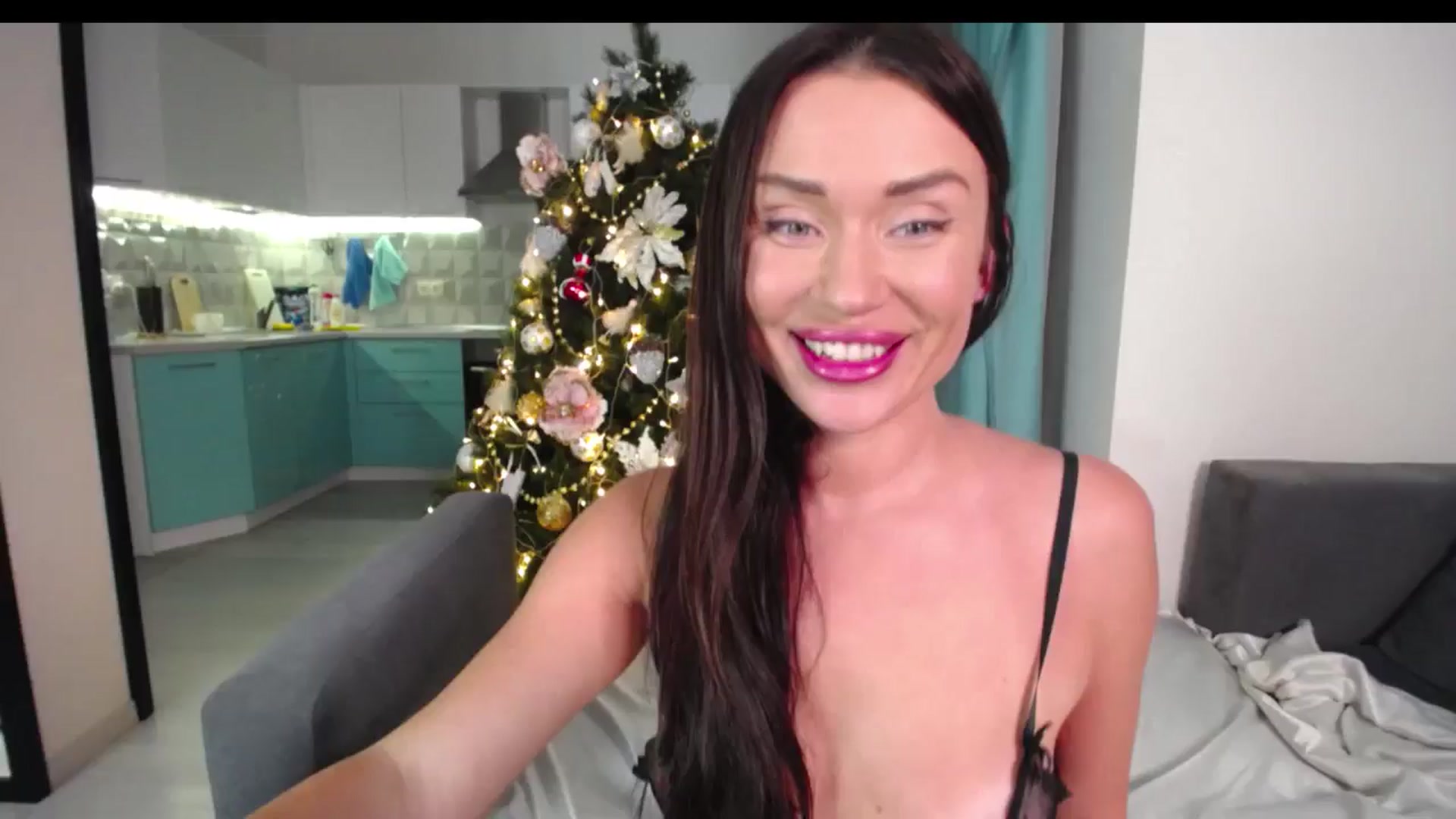 Gallery image thumbnail from Lana_Love's myfreecams stream on, 12/29/2024, 23:40 image 7 of 20
