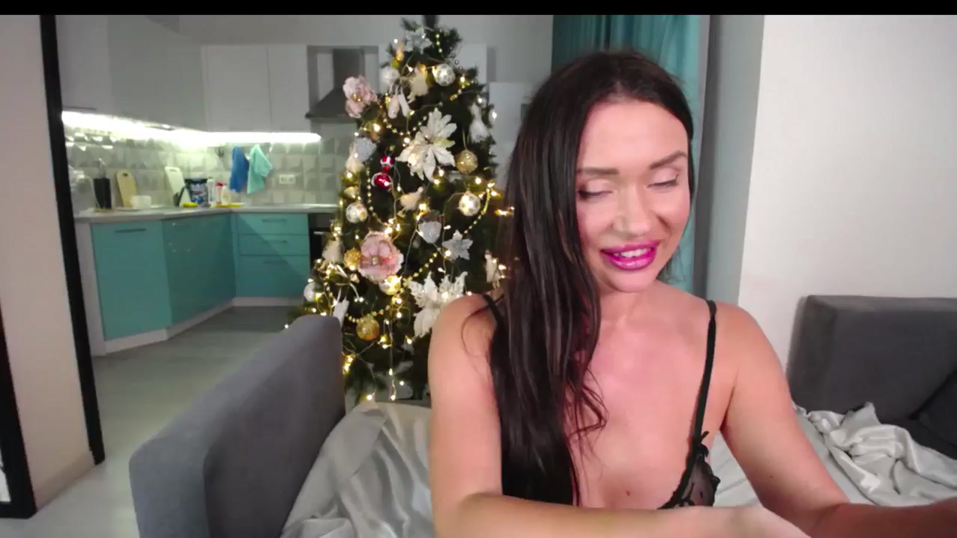 Gallery image thumbnail from Lana_Love's myfreecams stream on, 12/30/2024, 24:14 image 7 of 20